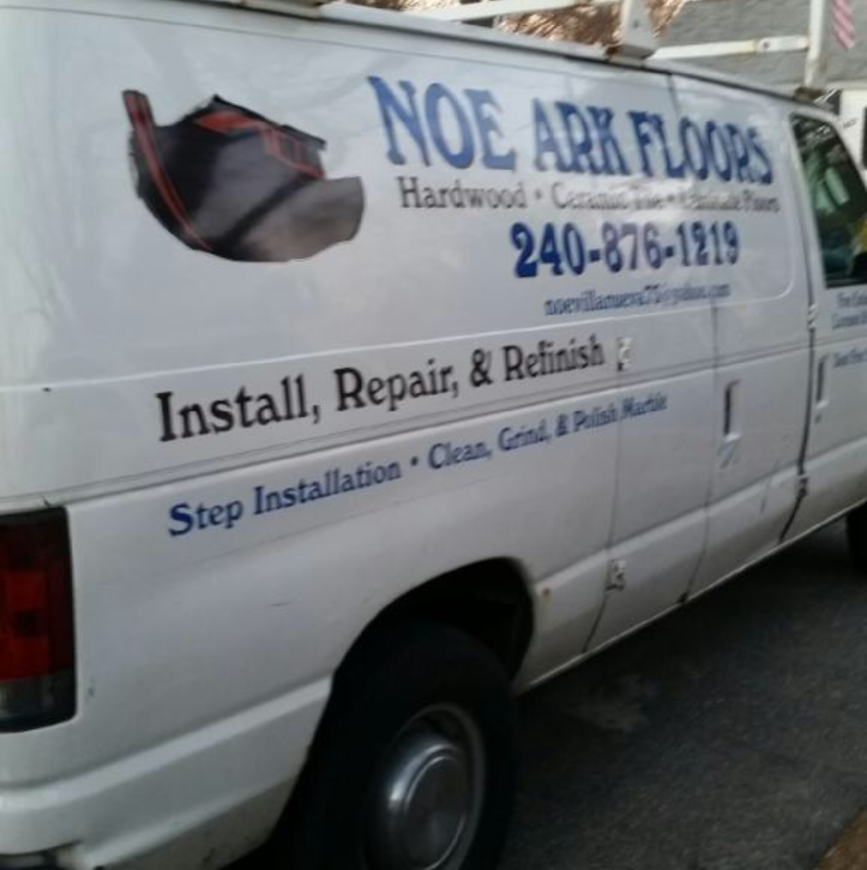 Noah's Ark Flooring logo