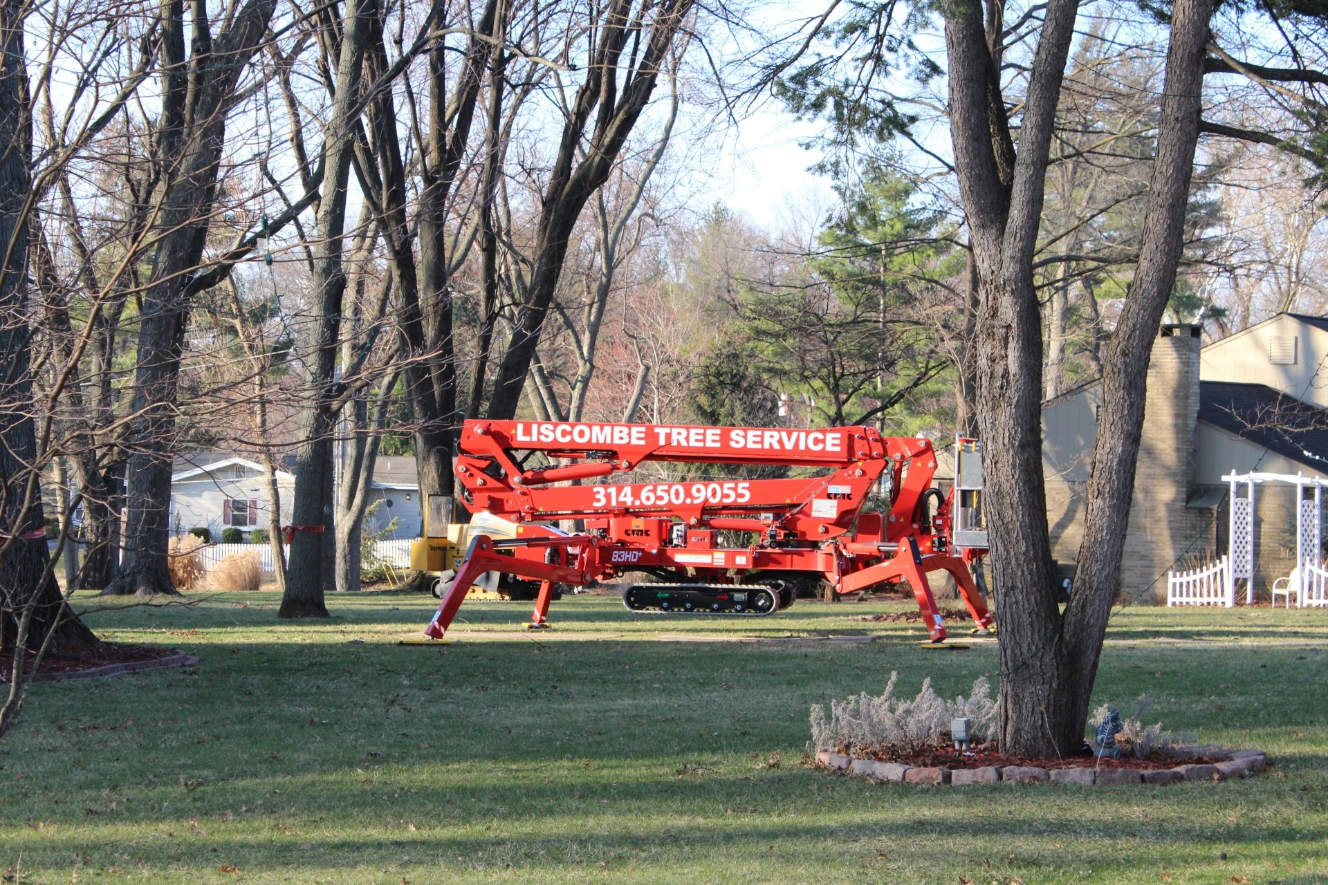 Logo for Liscombe Tree Service