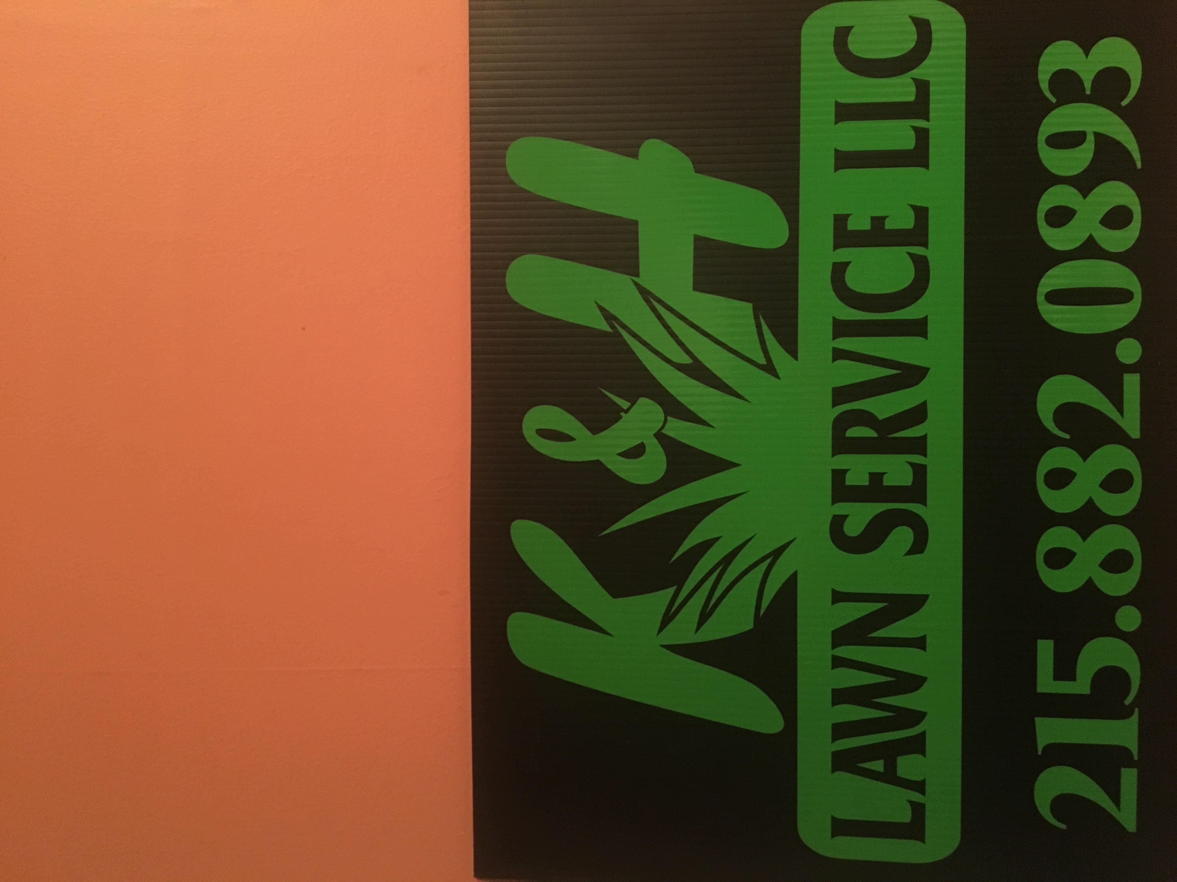 K&H LAWN SERVICE logo