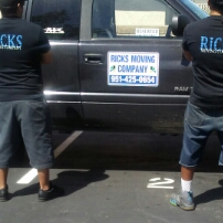 Rick's Moving logo