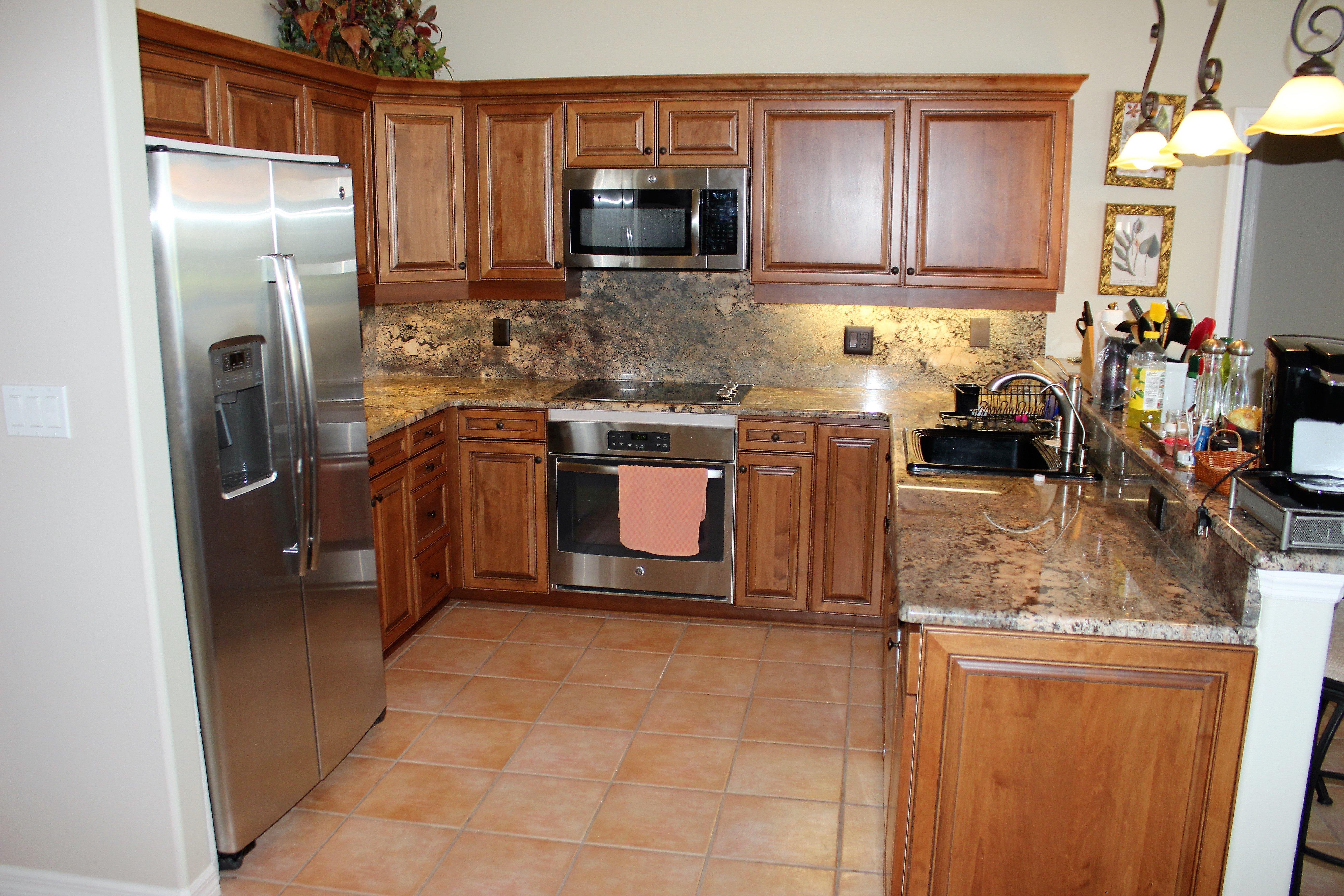 Logo for Cabinet Refacing Pros, LLC