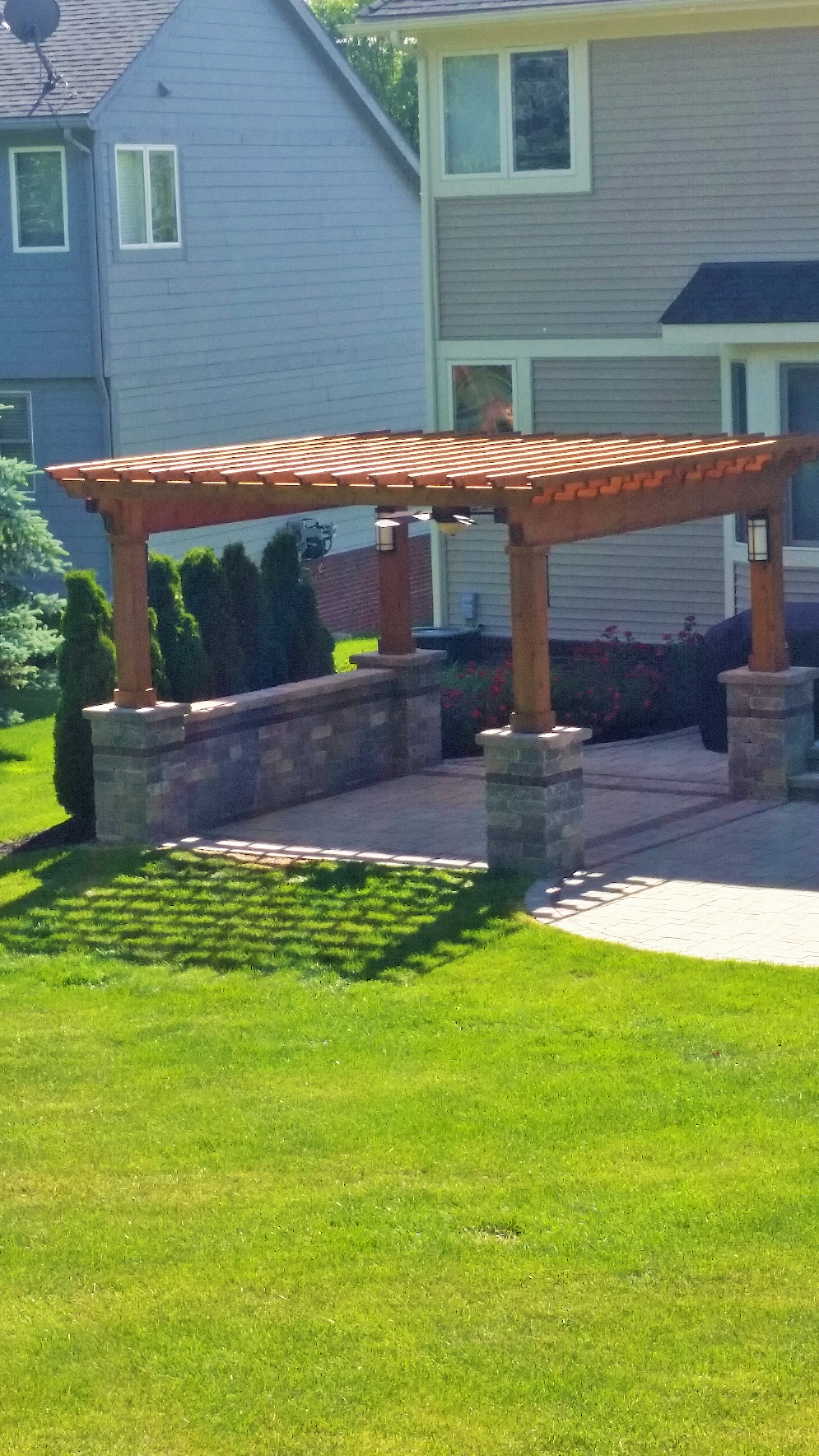 Deck Defender Pressure Washing & Staining LLC logo