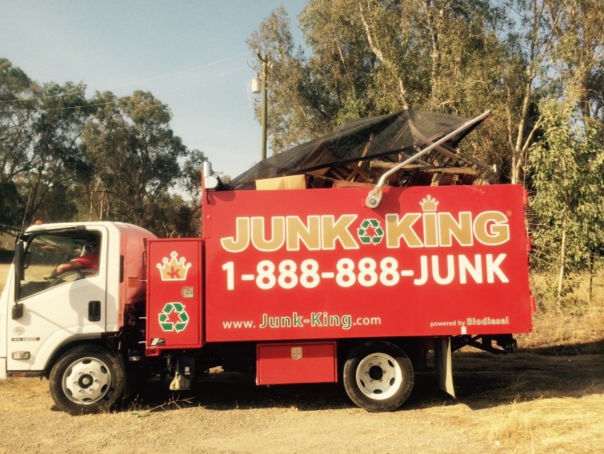 Logo for Junk King Fresno