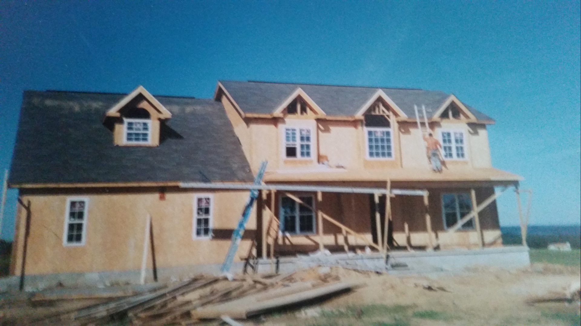 Thomas Hil Construction logo