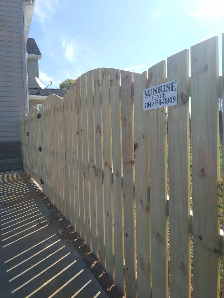 Logo for Sunrise Fence