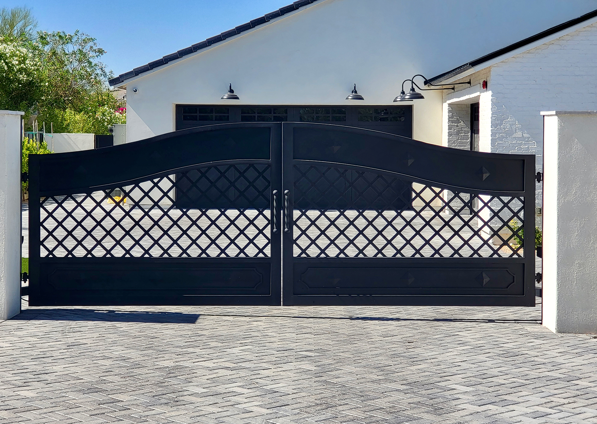 Security Door, Gate, and Fence logo