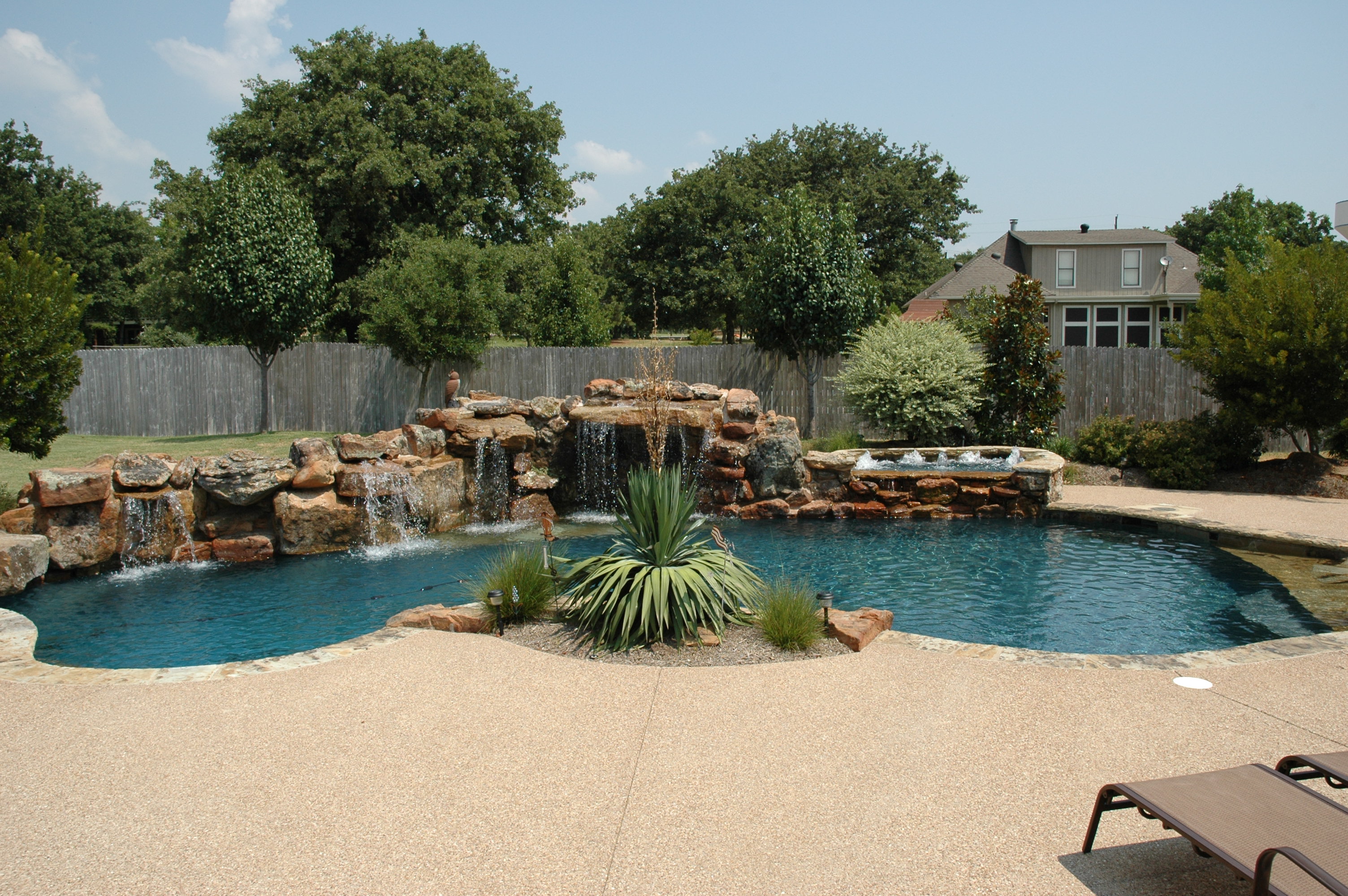 AquaFox Pools, LLC logo