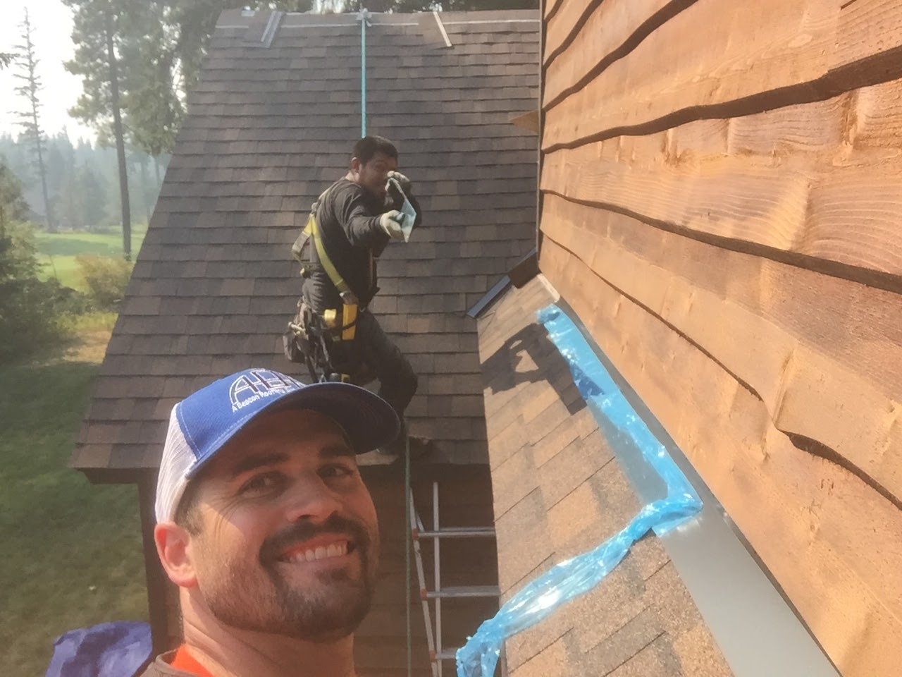 RoofWorks Northwest logo