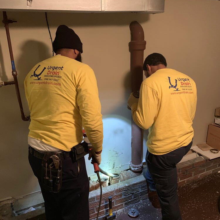 Logo for Urgent Drain