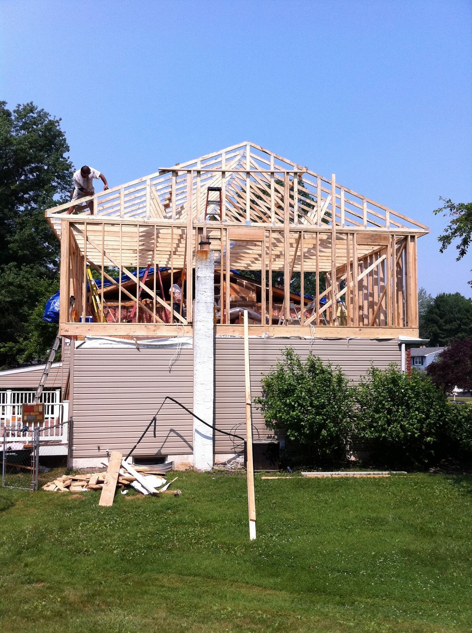 R. Malone Construction, LLC logo