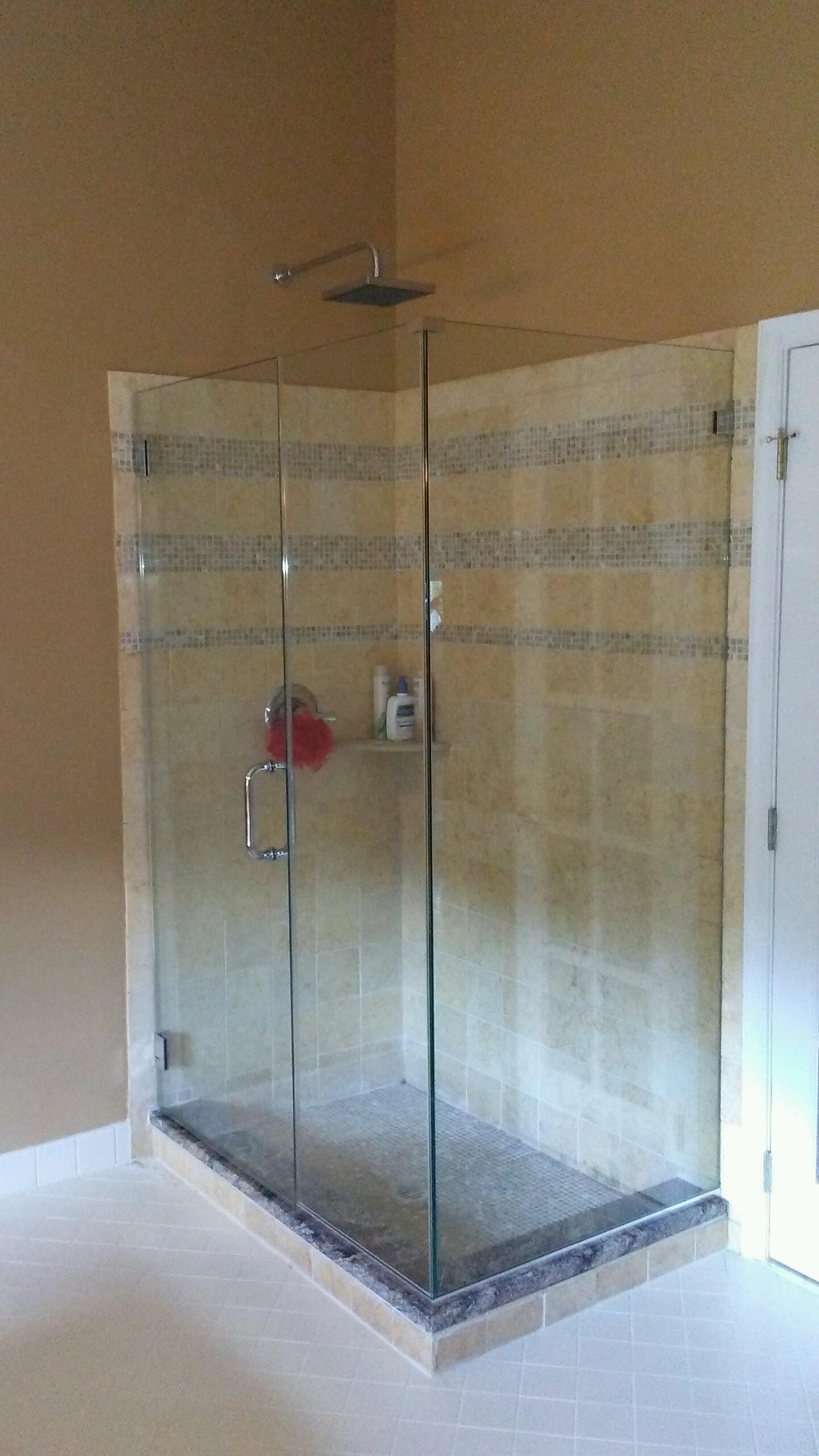 Deco glass and shower door logo