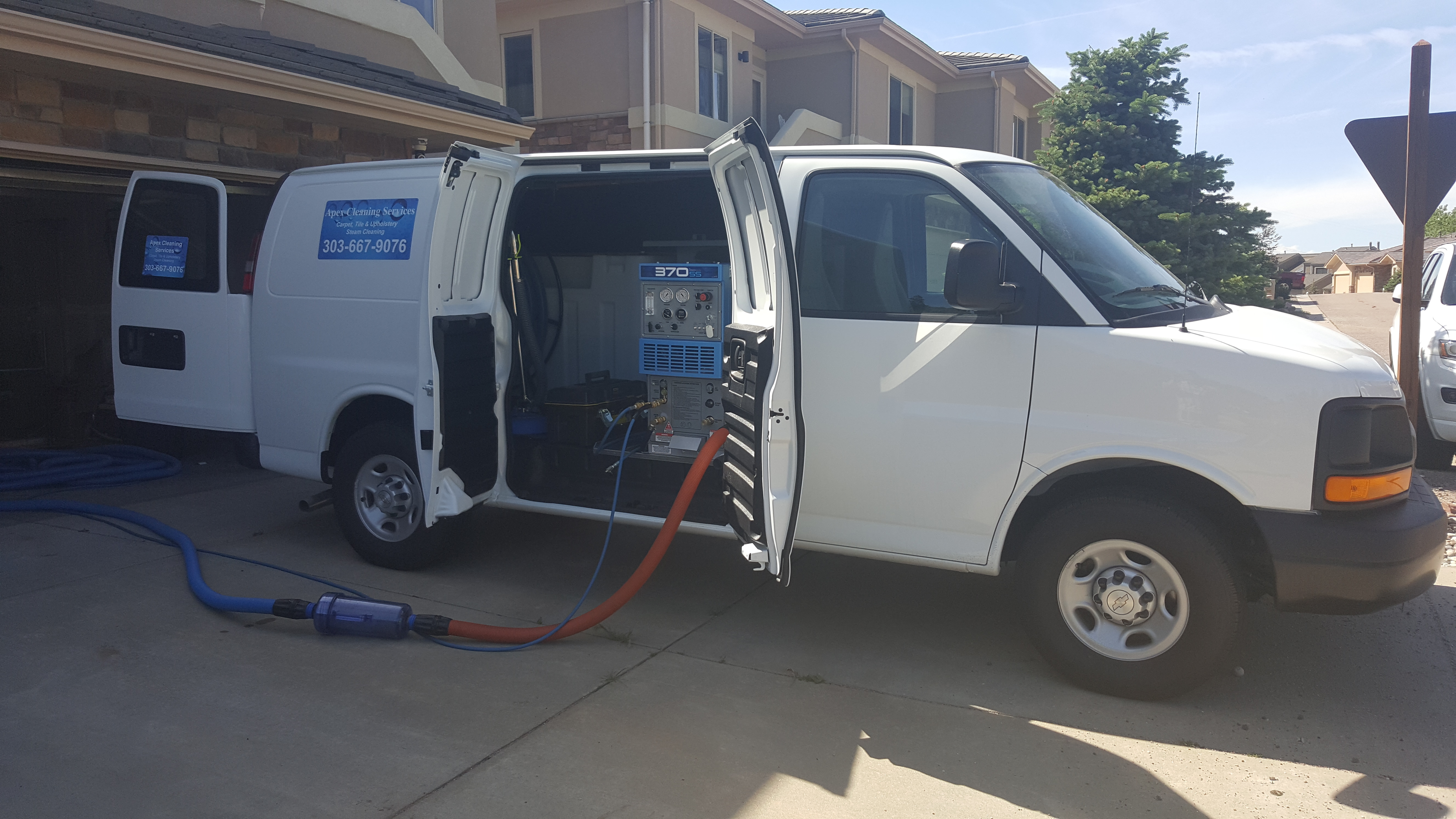 Apex Cleaning Services logo