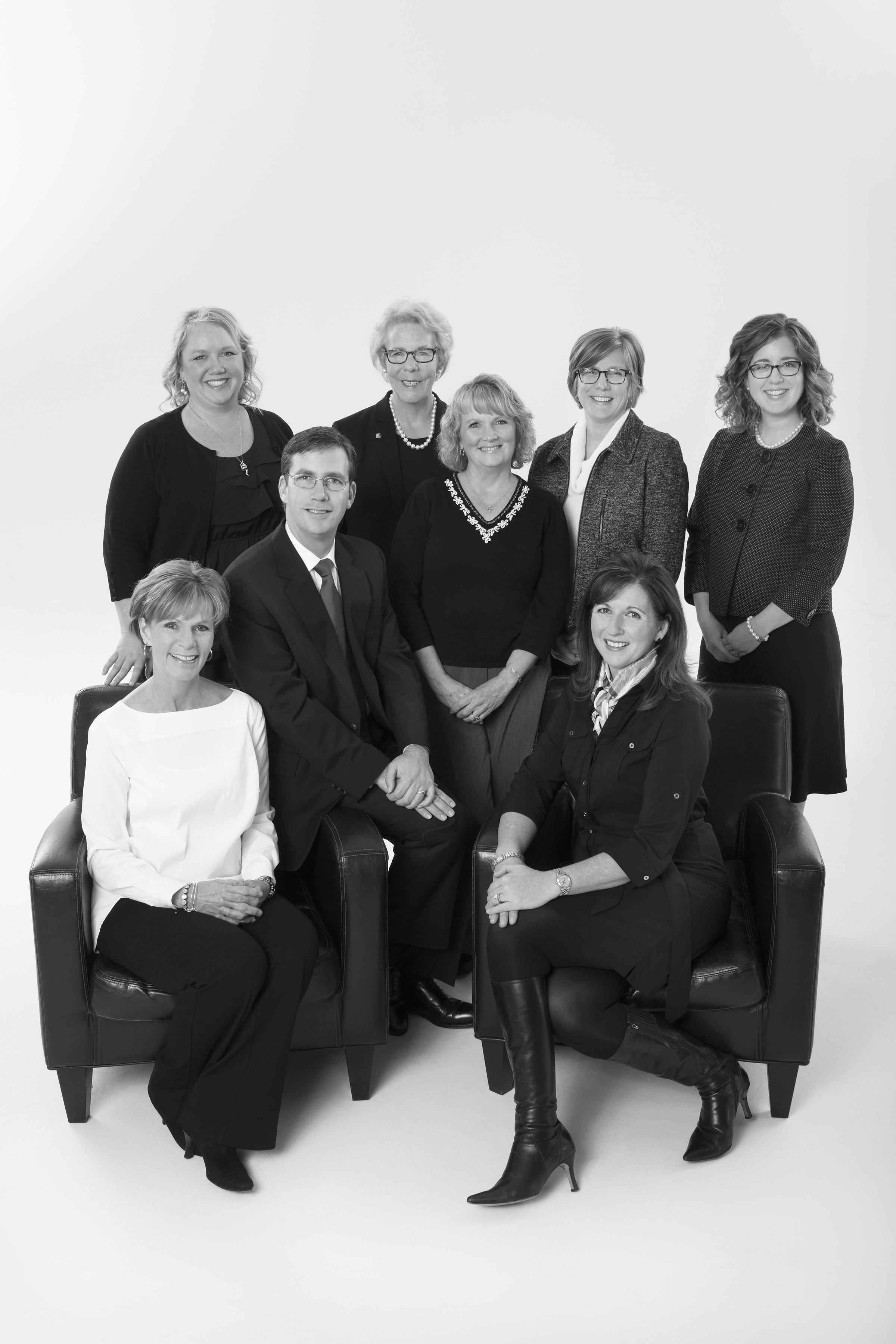 Sue Lusk-Gleich & The Columbus Team of KW logo