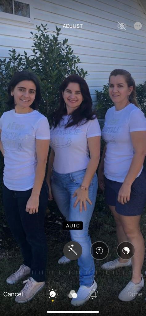 Logo for Mom & Daughter Cleaning Service