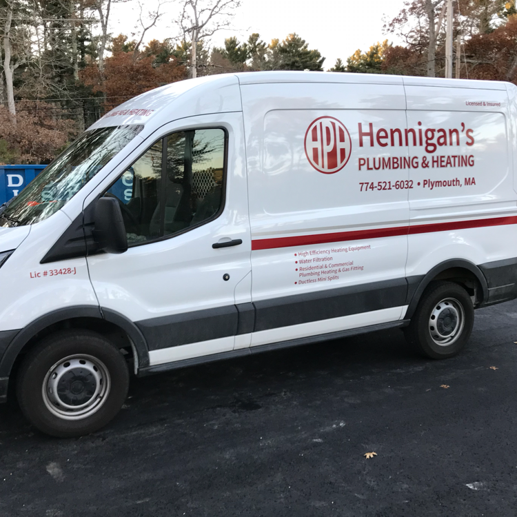 Hennigan's Plumbing & Heating logo