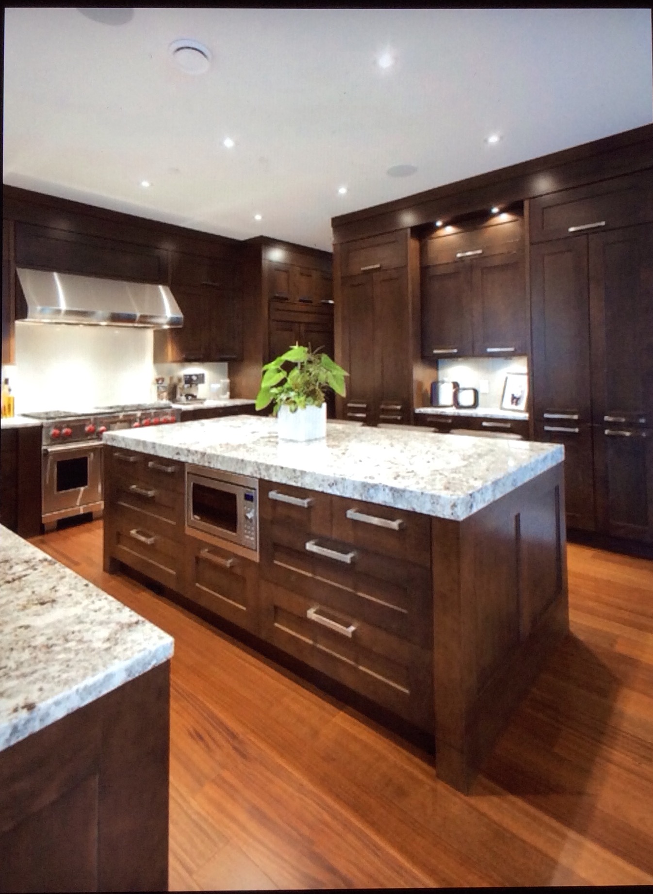 Avatar for Helpie kitchen & bathrooms supplier