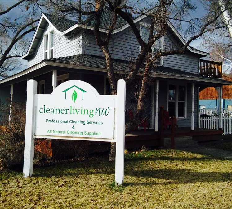 Cleaner Living NW logo