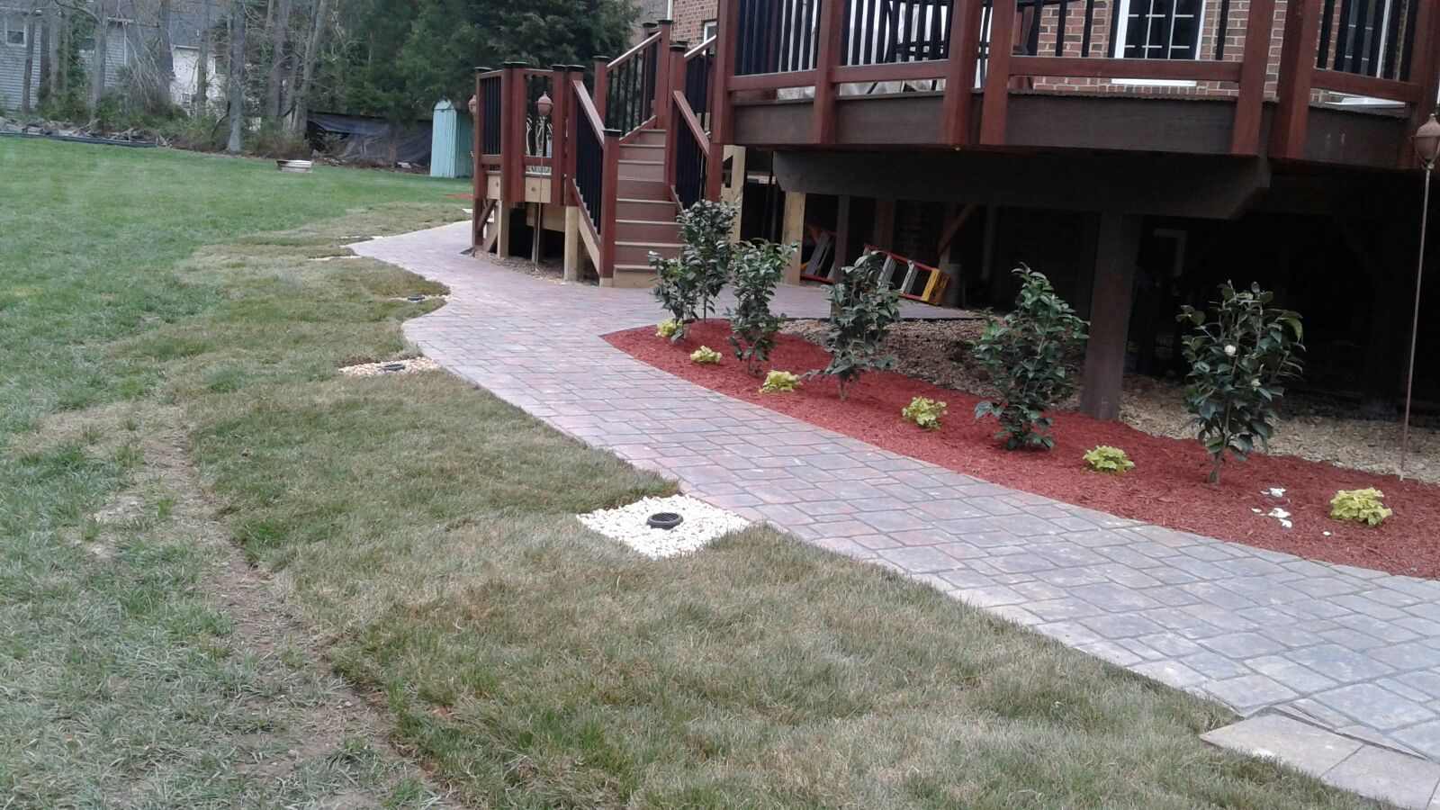 JG lawn and landscape logo