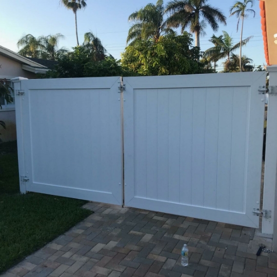 Avatar for LEON FENCE ENTERPISES LLC