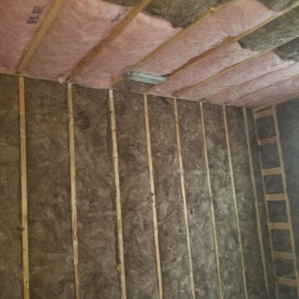 Brothers insulation logo