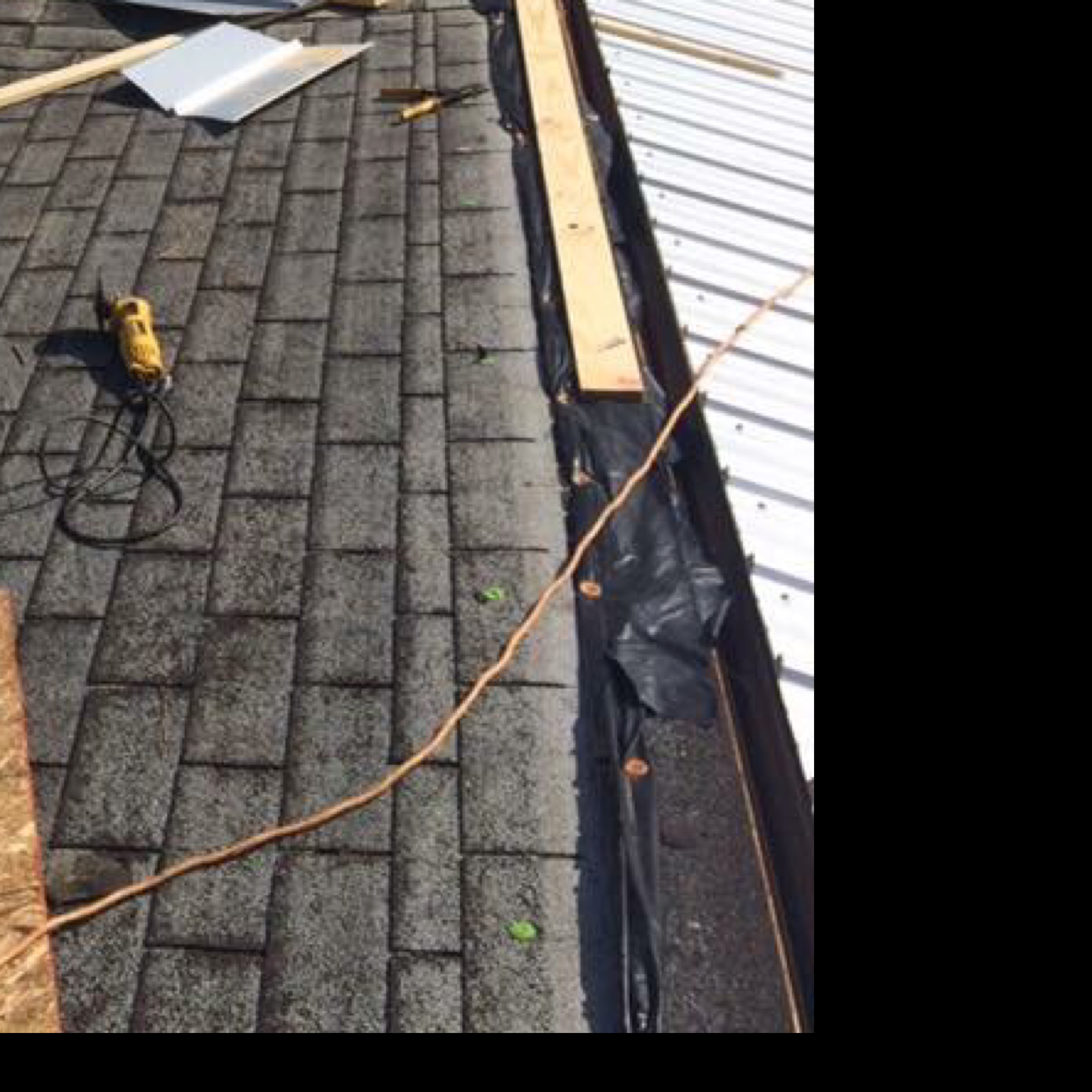 Avatar for Roger Moore Roofing and Remodeling LLC