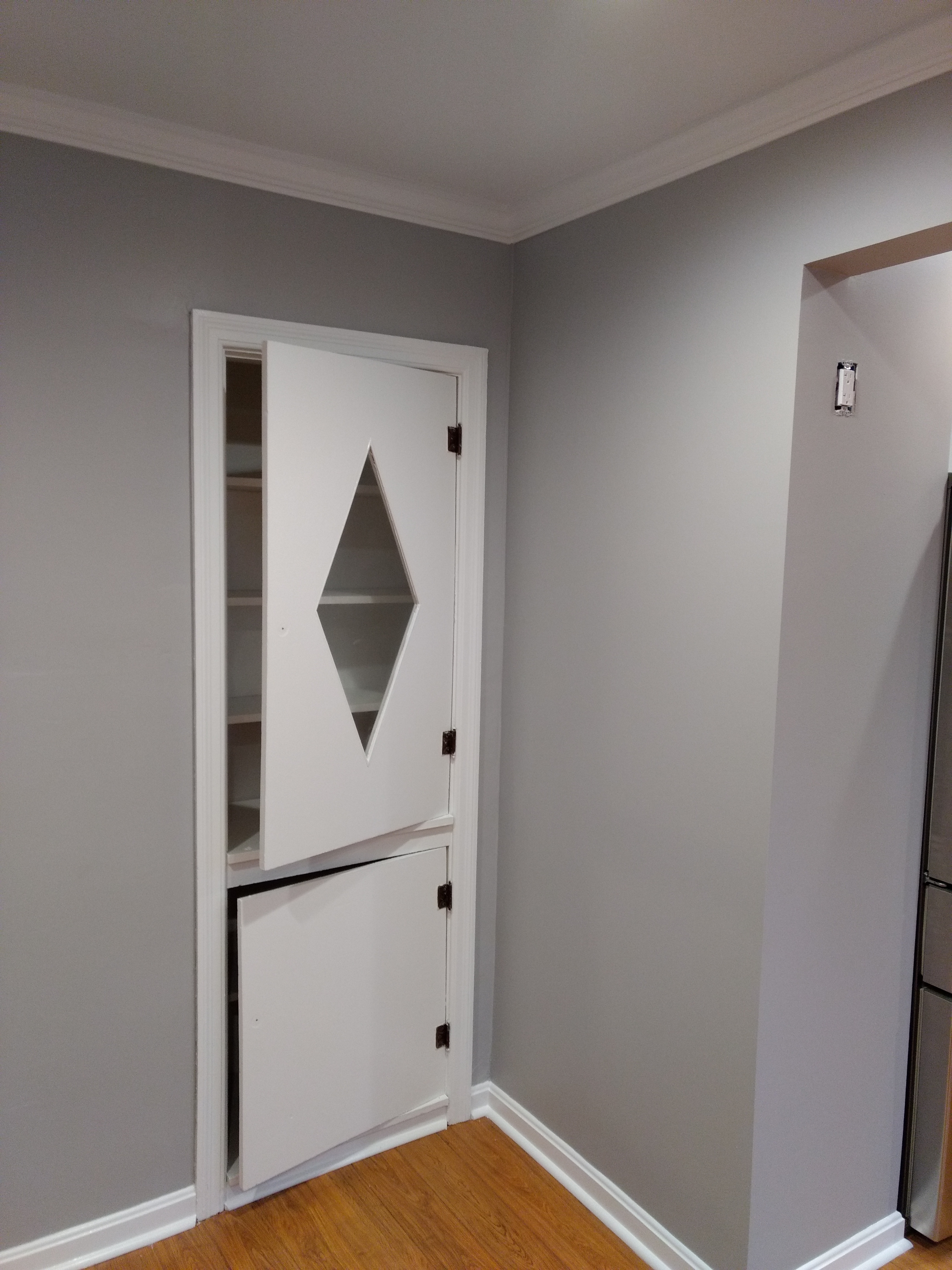 A touch of grey Painting logo