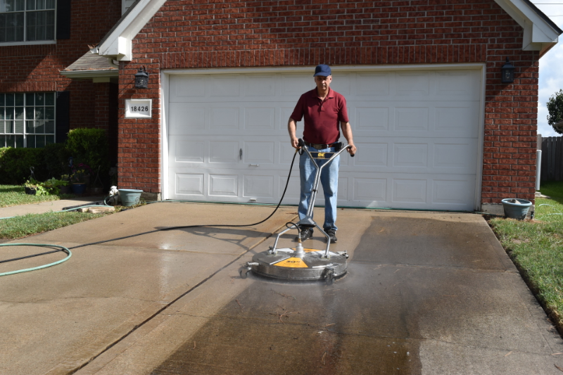 Logo for Quest Pressure Washing
