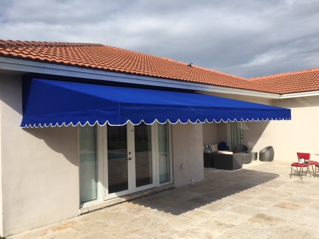 I&D Awnings logo