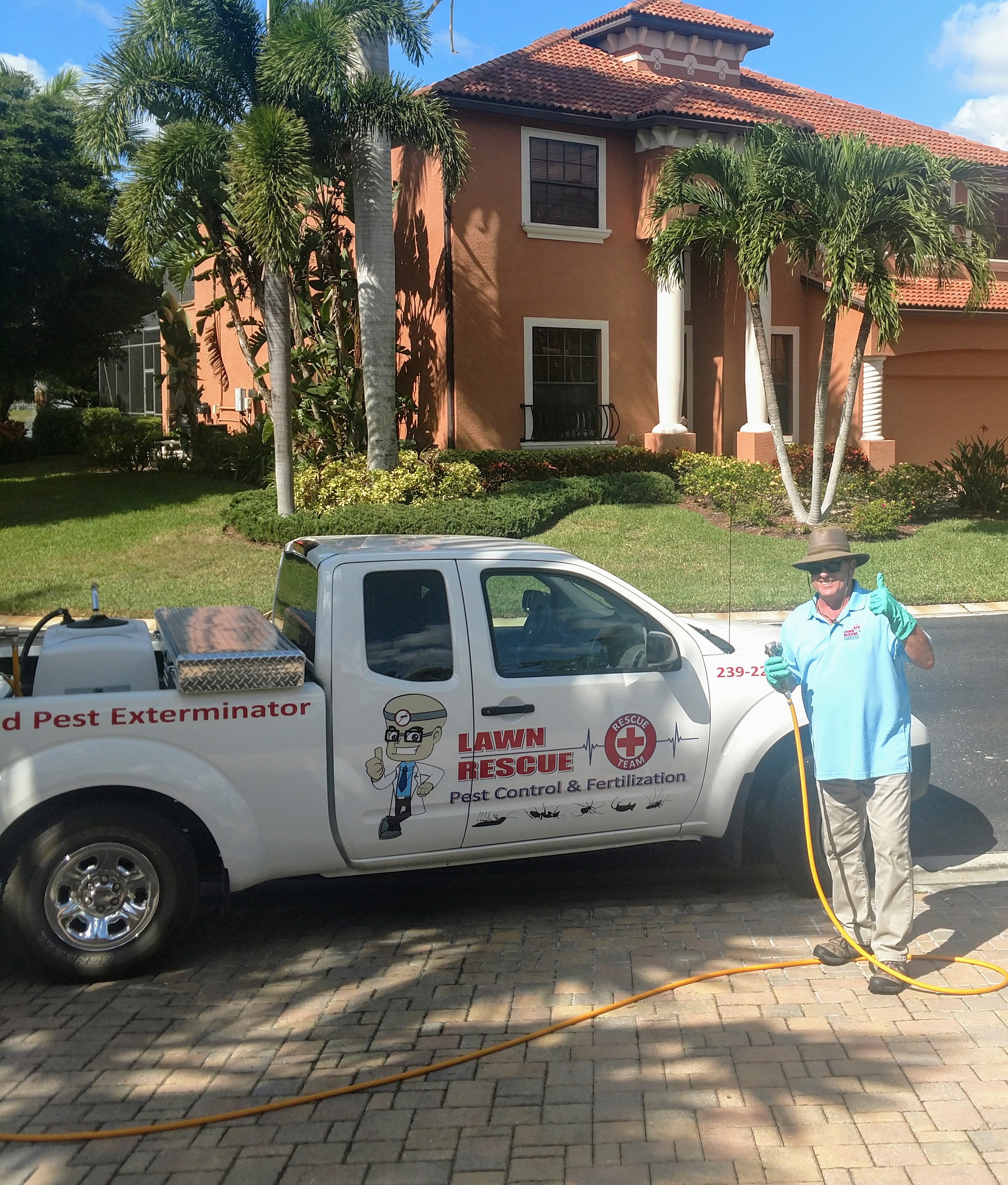 Lawn Rescue Pest Control & Fertilization logo