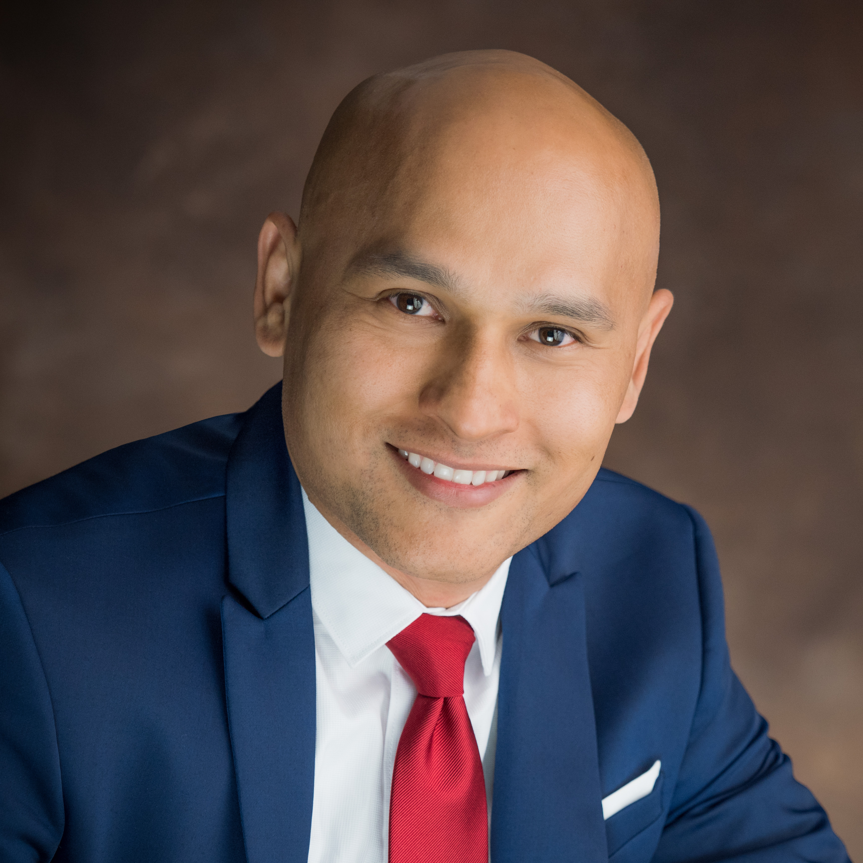 Umanzor & Associates at Long & Foster logo