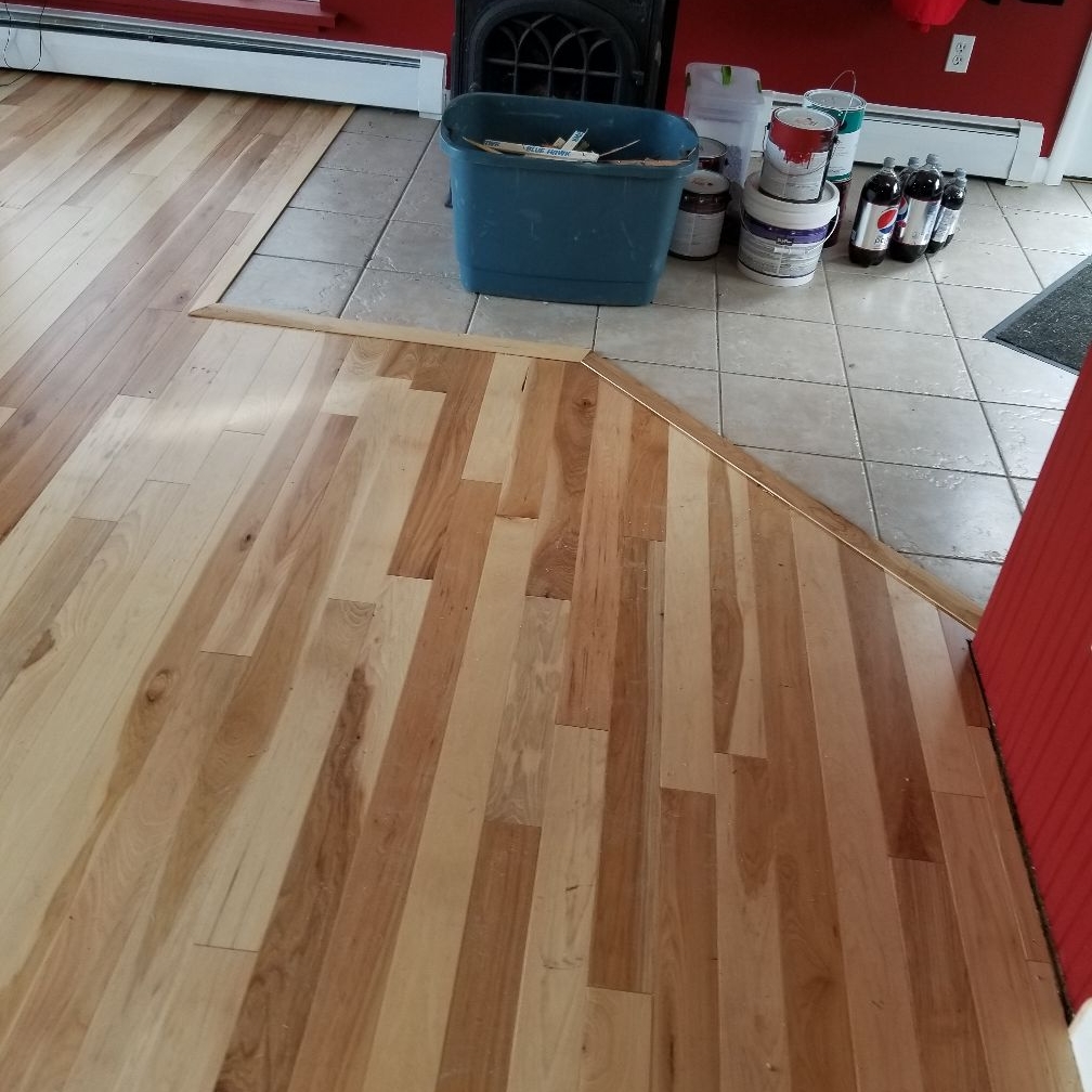 Pro Flooring logo