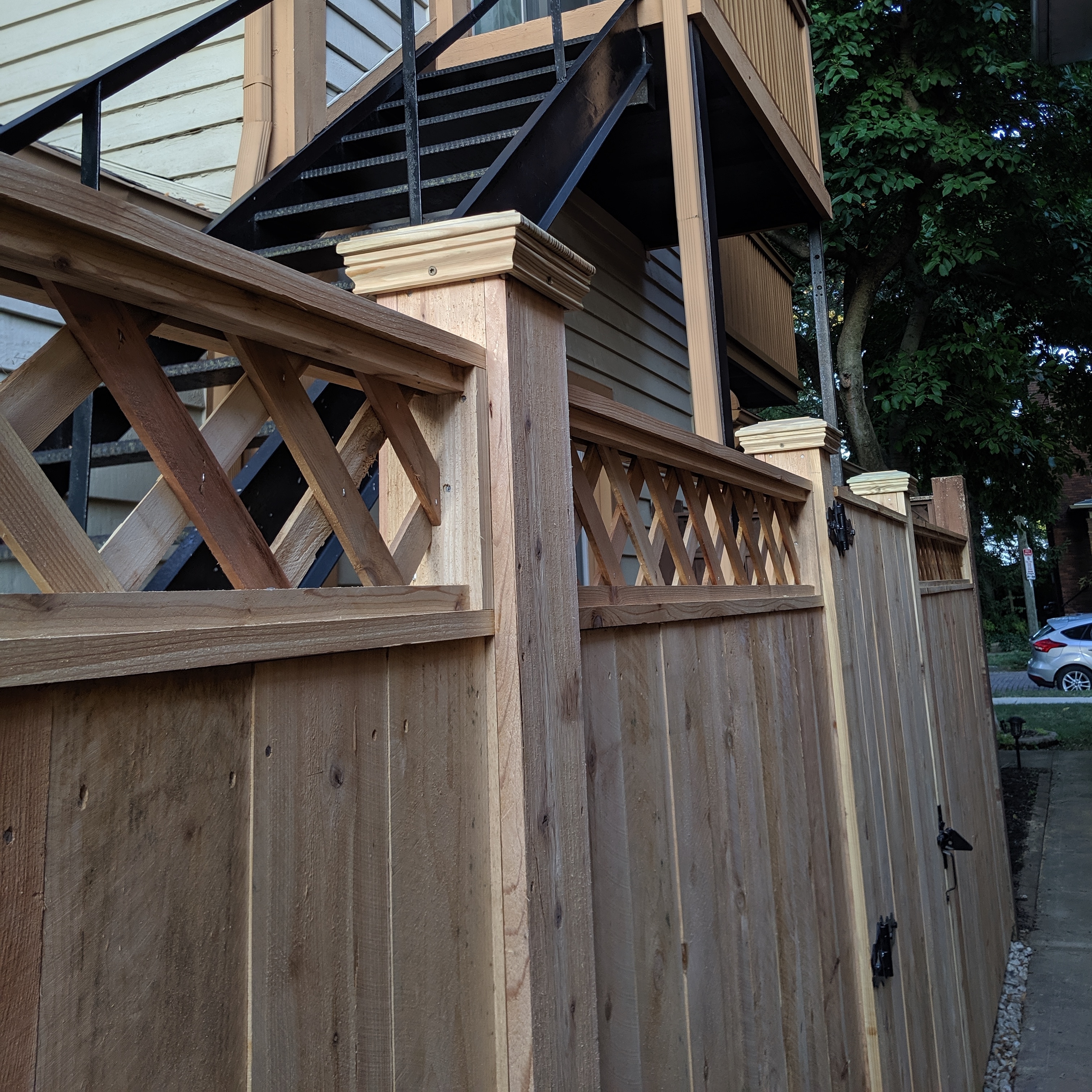 Frost Fence, LLC (740) 504-7274 logo
