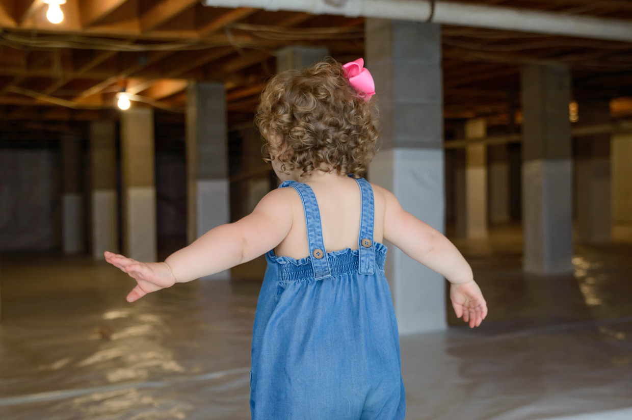 Healthy-Crawl Space logo