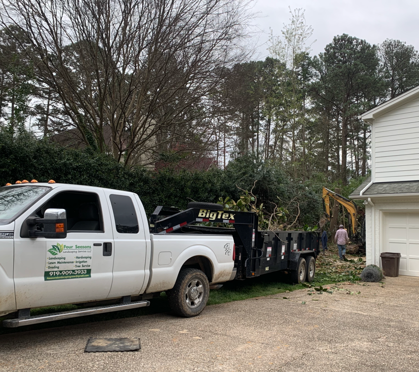Logo for Four Seasons Landscaping Services