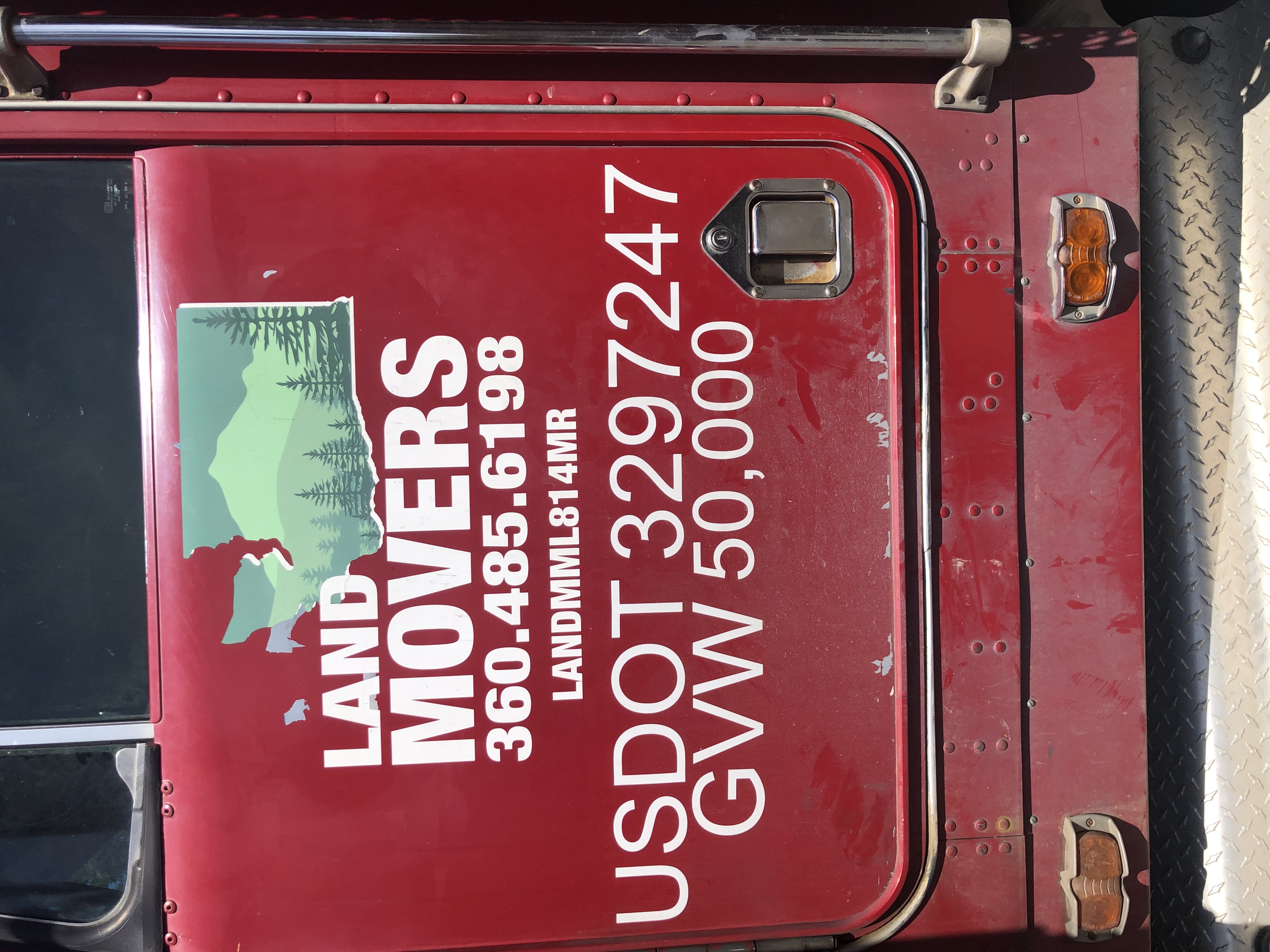 Logo for LAND MOVERS LLC