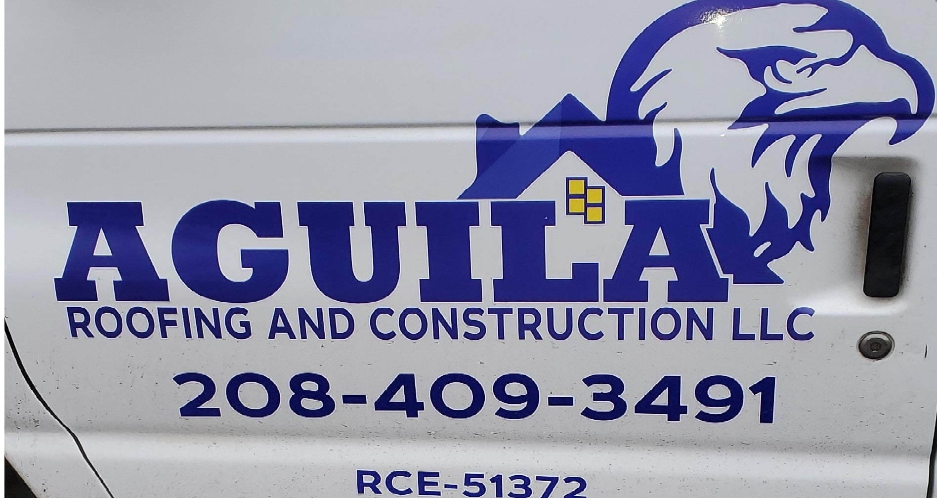 Avatar for Aguila Roofing