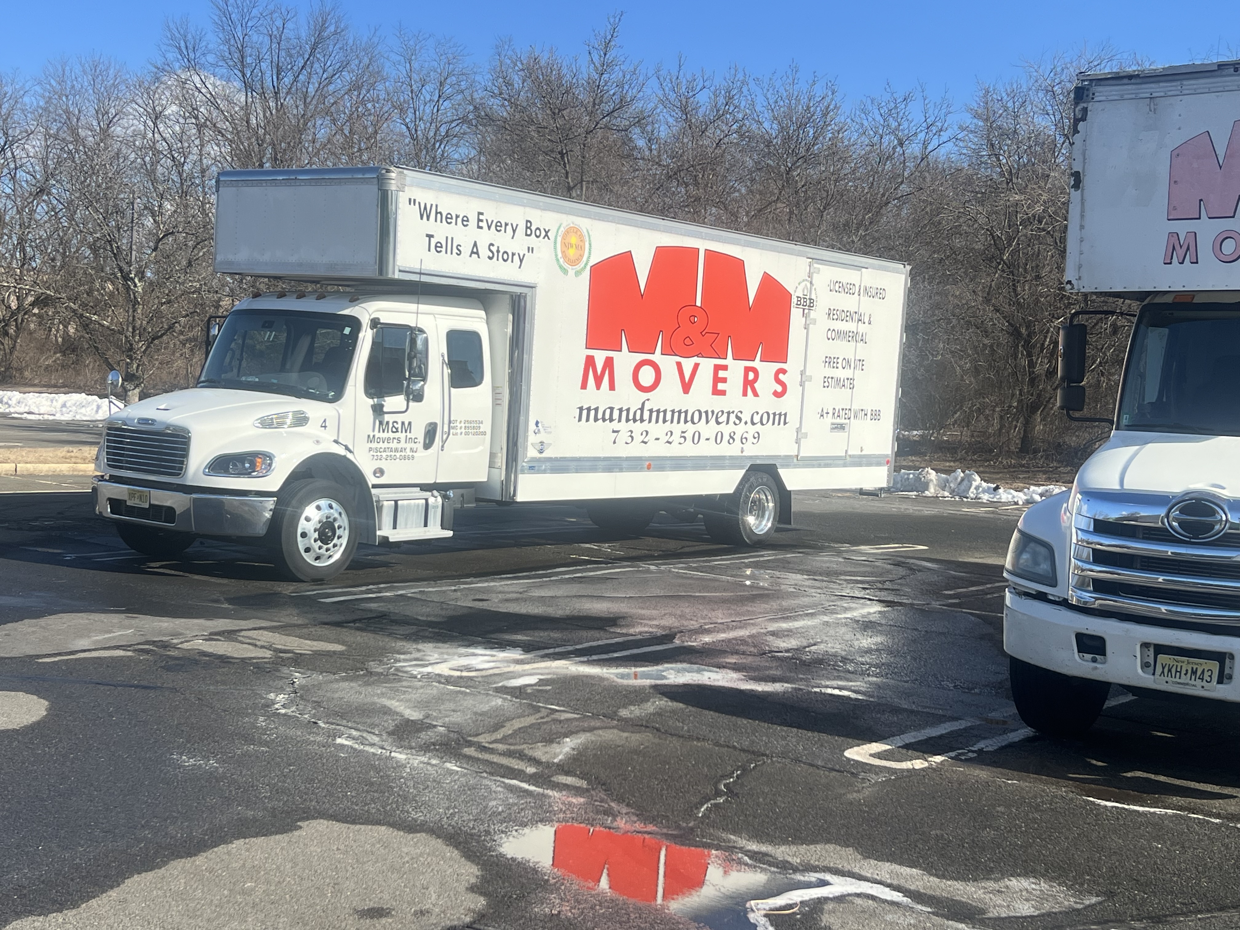 M&M Movers NJ logo