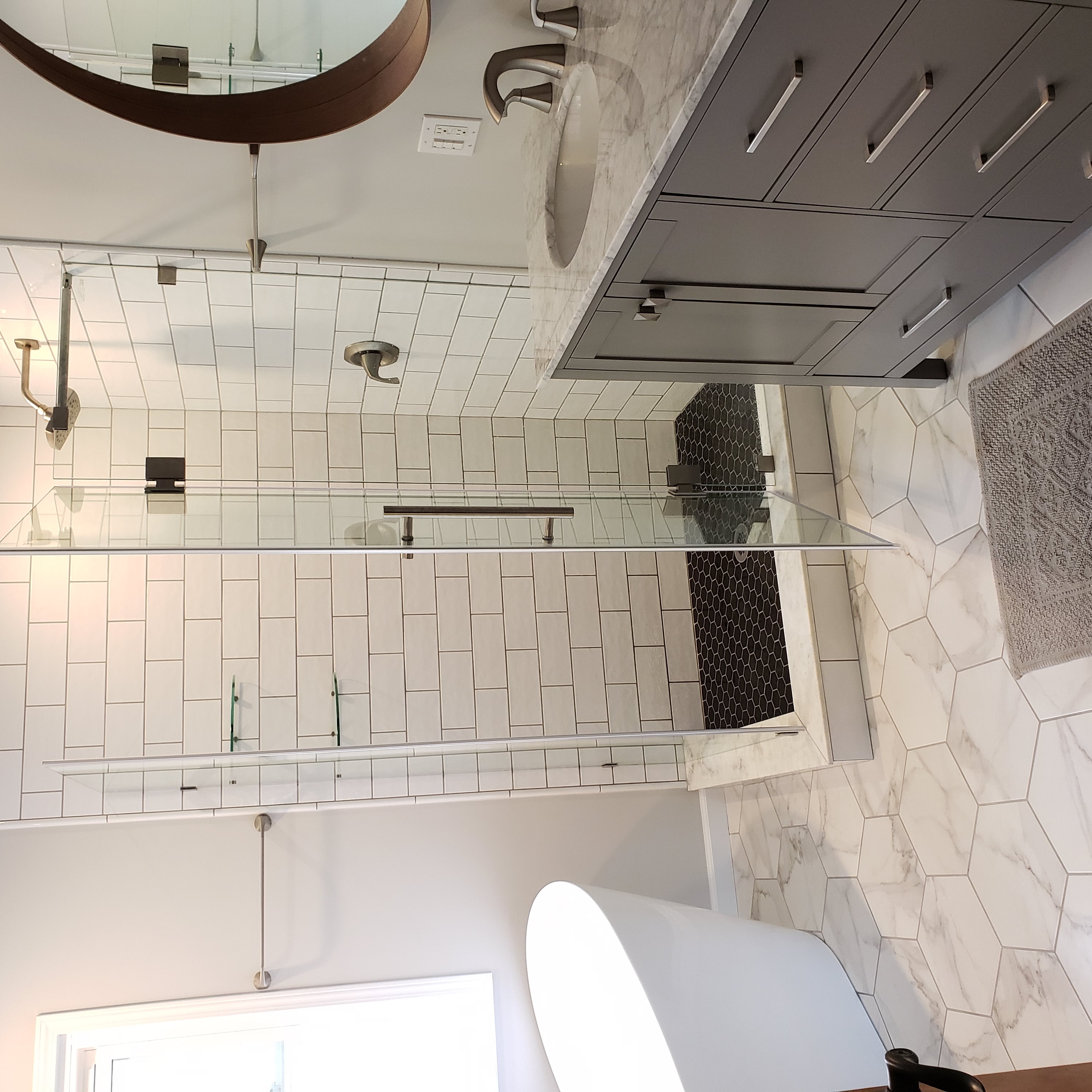 Remodel It Right, LLC logo