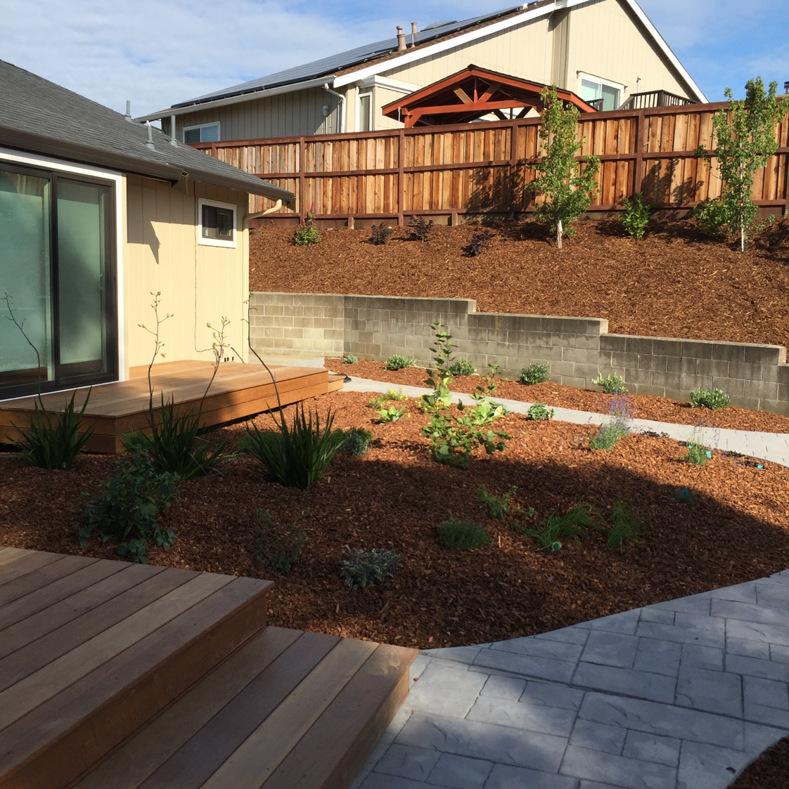 VH Landscaping logo
