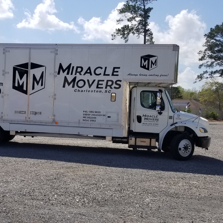 Miracle Movers Charleston logo