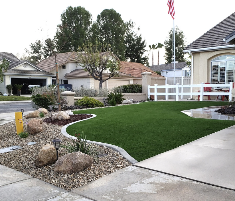 Logo for UNO Landscaping