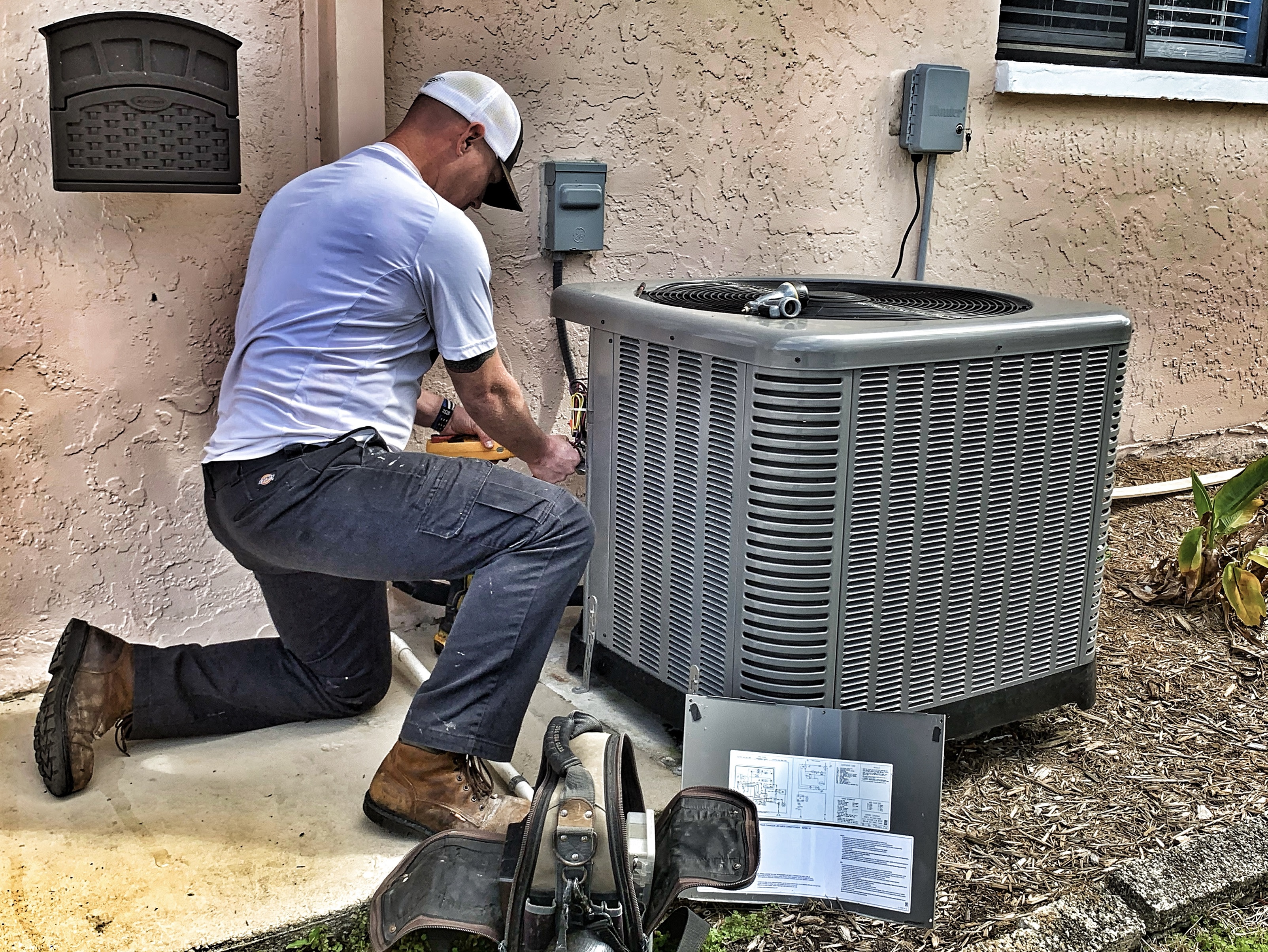 Ocean Breeze Heating and Cooling logo