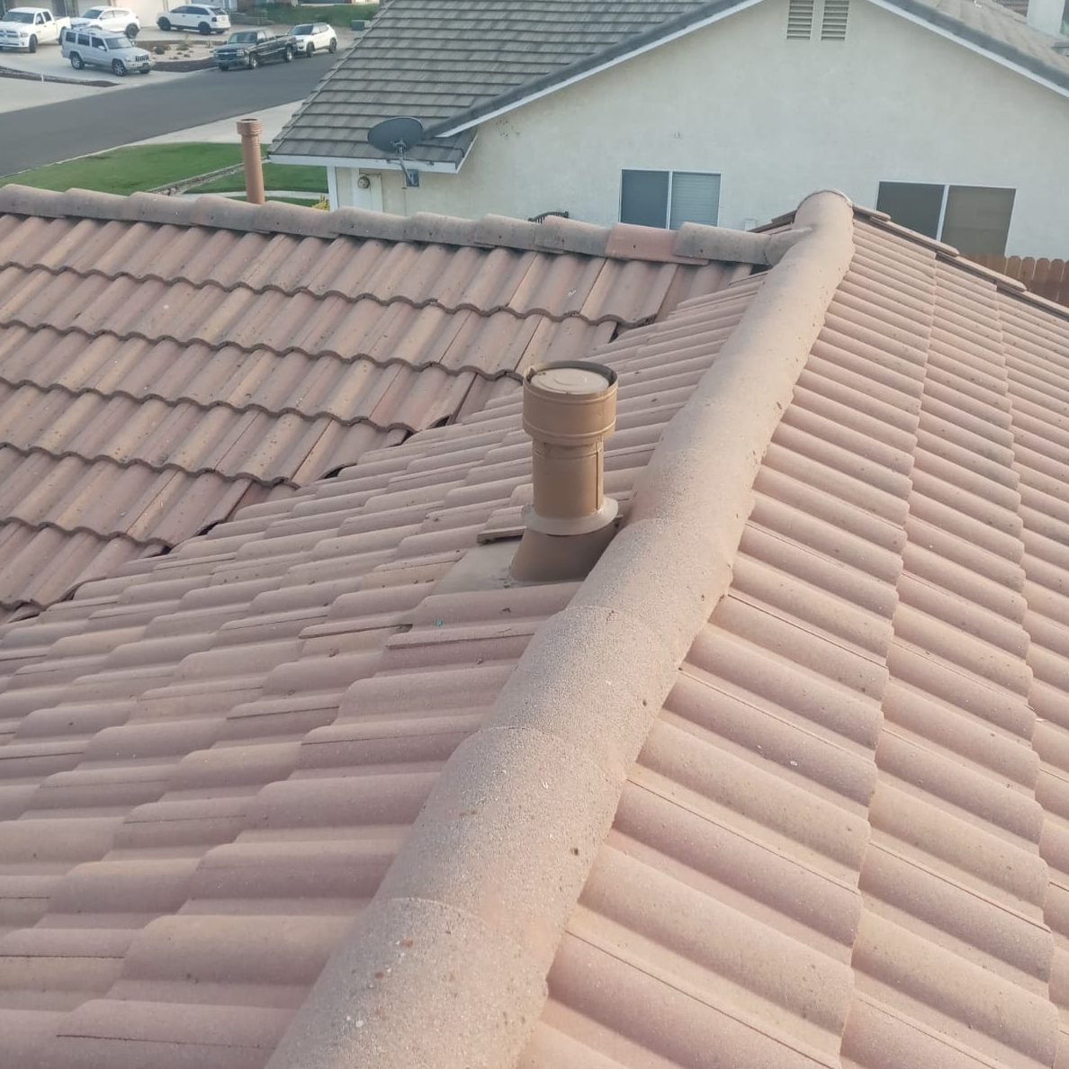 Frontline Roofing logo
