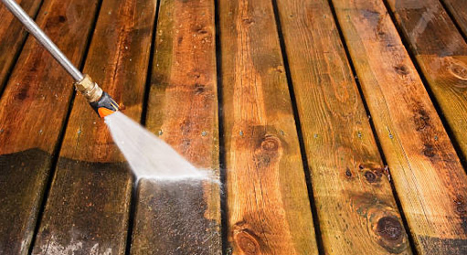 Golden Pressure Washing logo