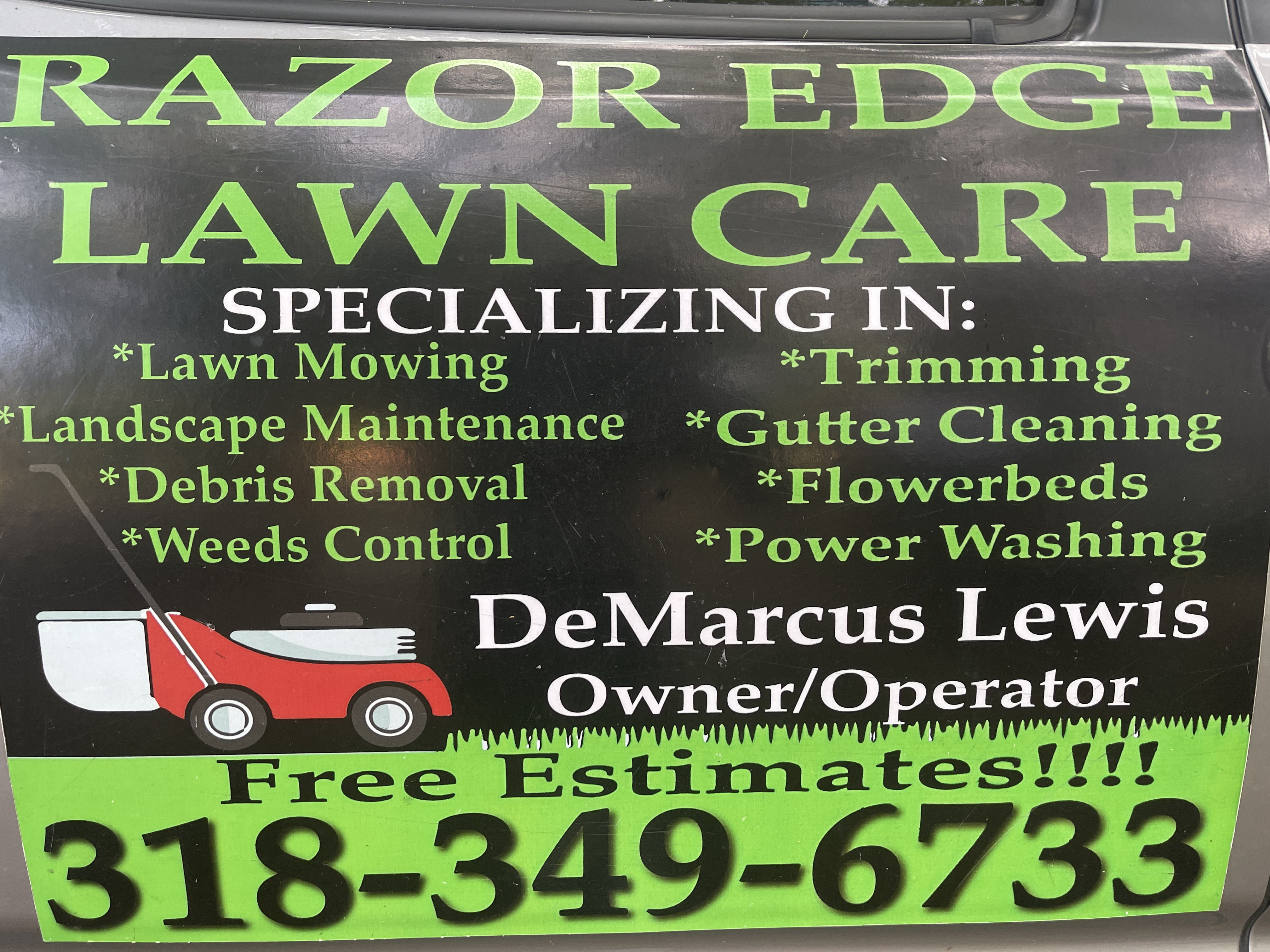 Avatar for Razor edge lawncare...