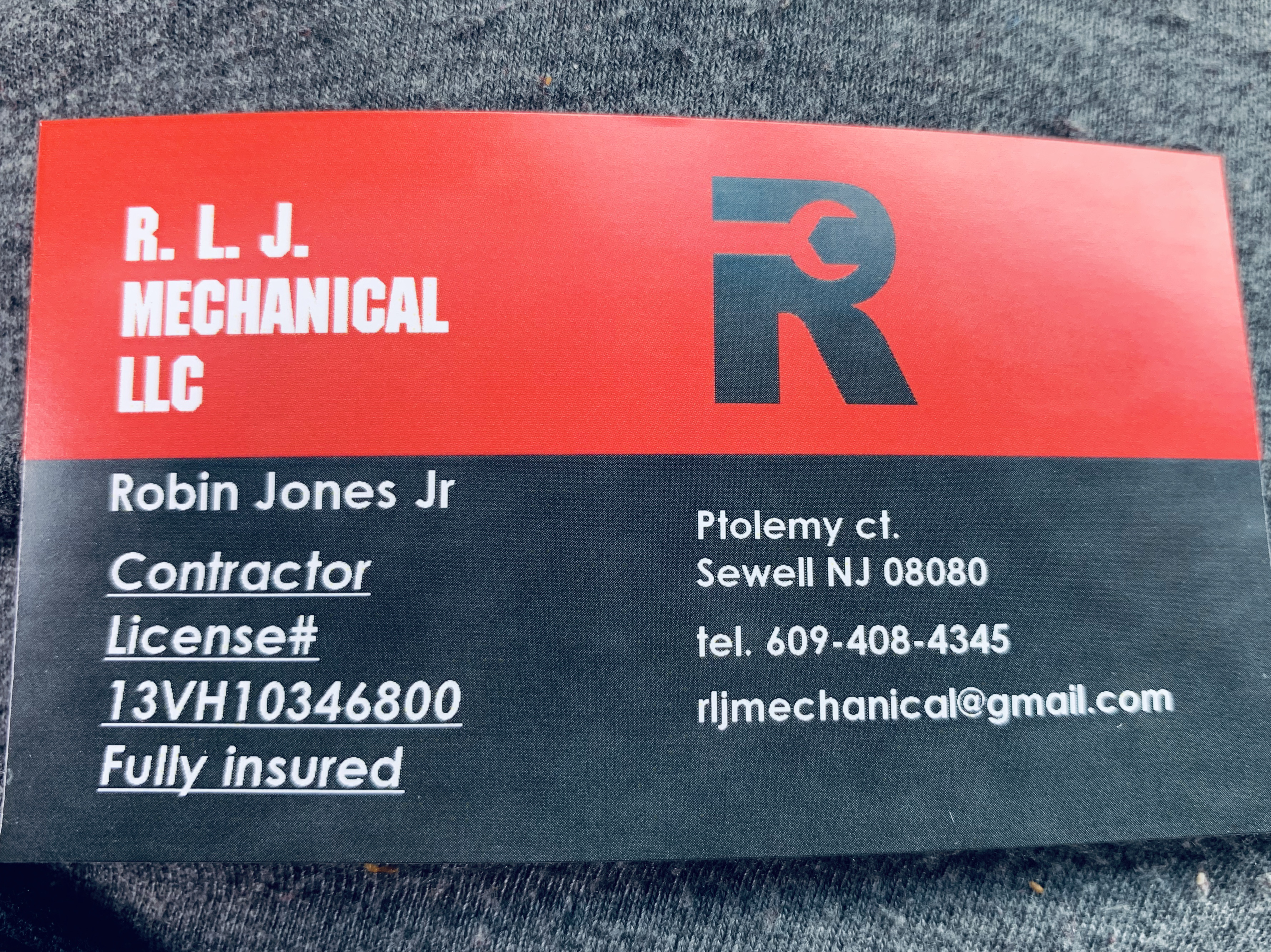 Logo for Simple Contractors LLC