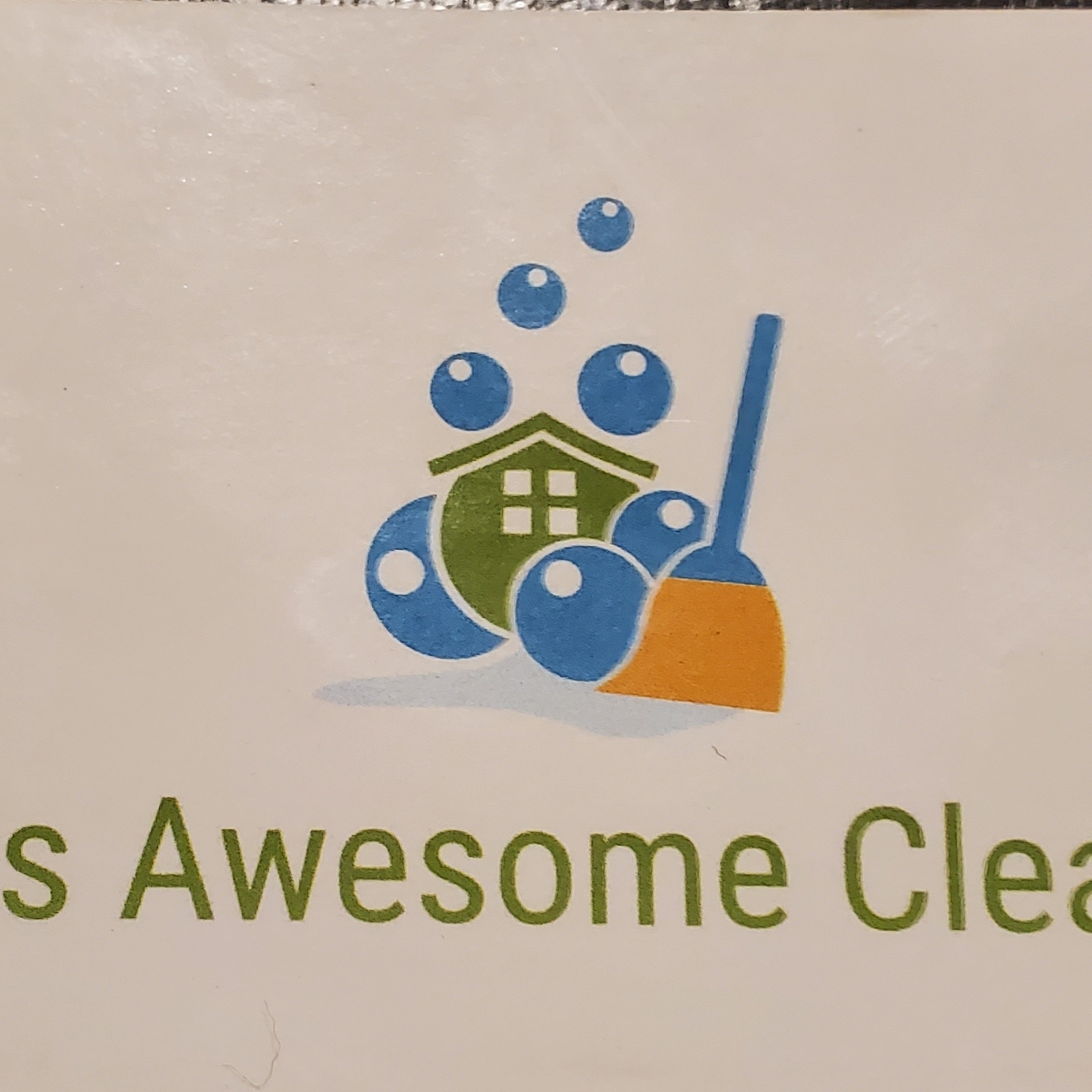 Jess's Awesome Cleaning logo