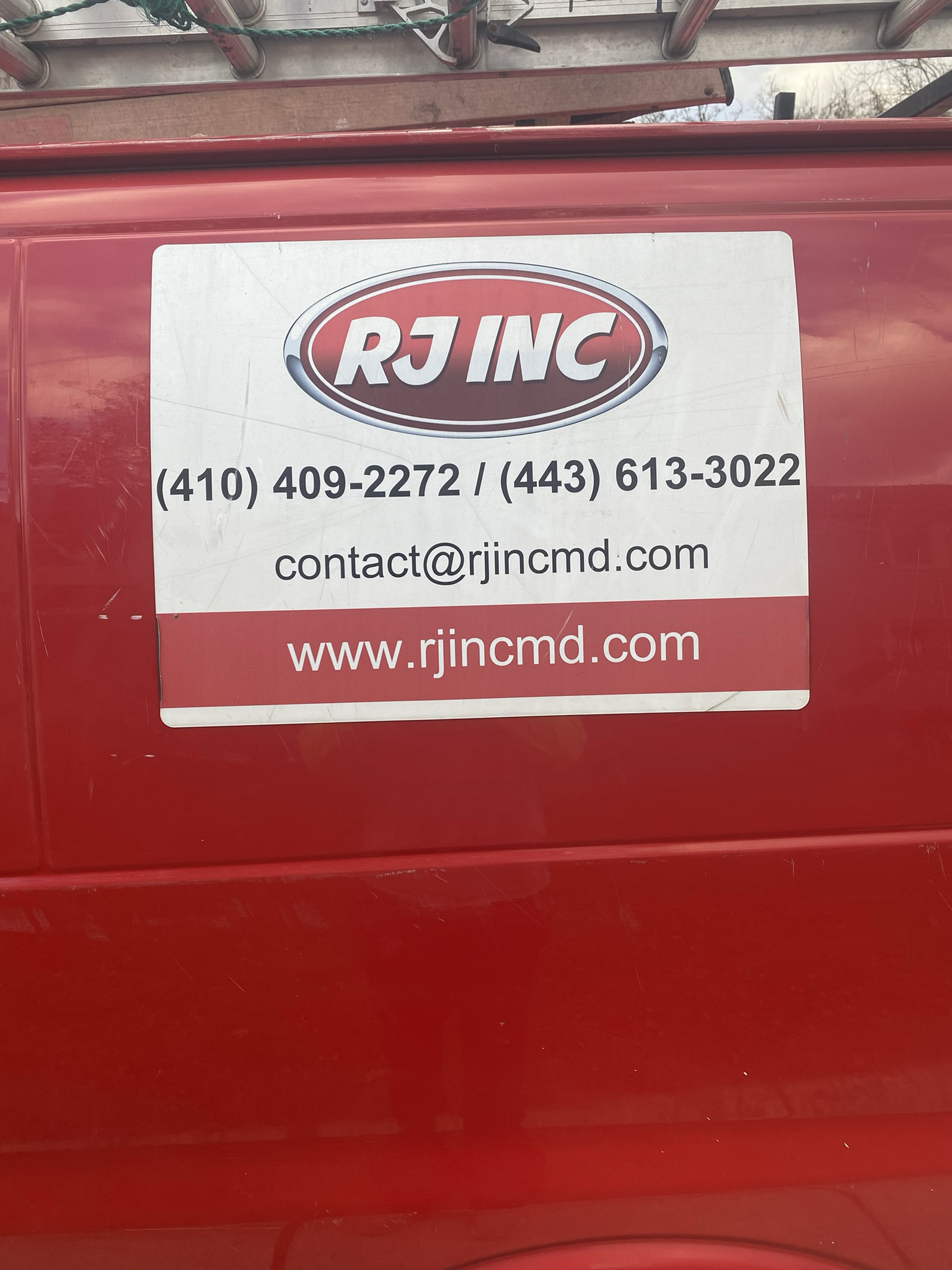 RJ Inc logo