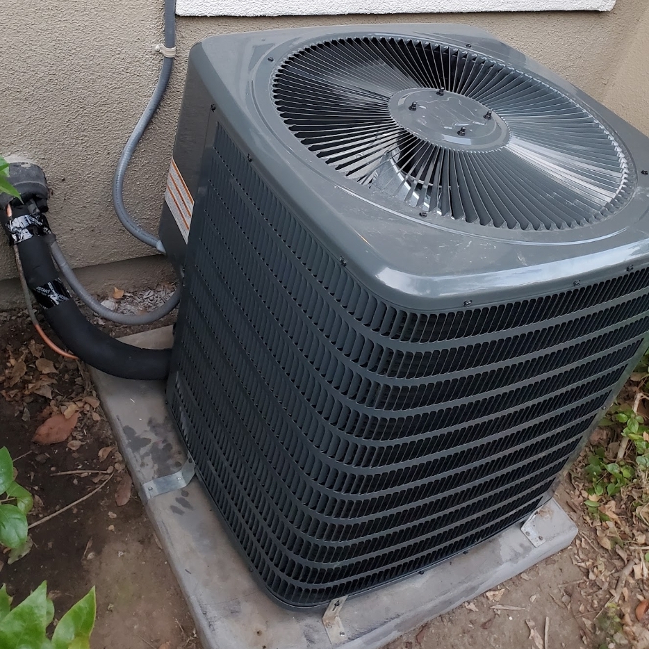 ALONSO'S HEATING AND COOLING logo