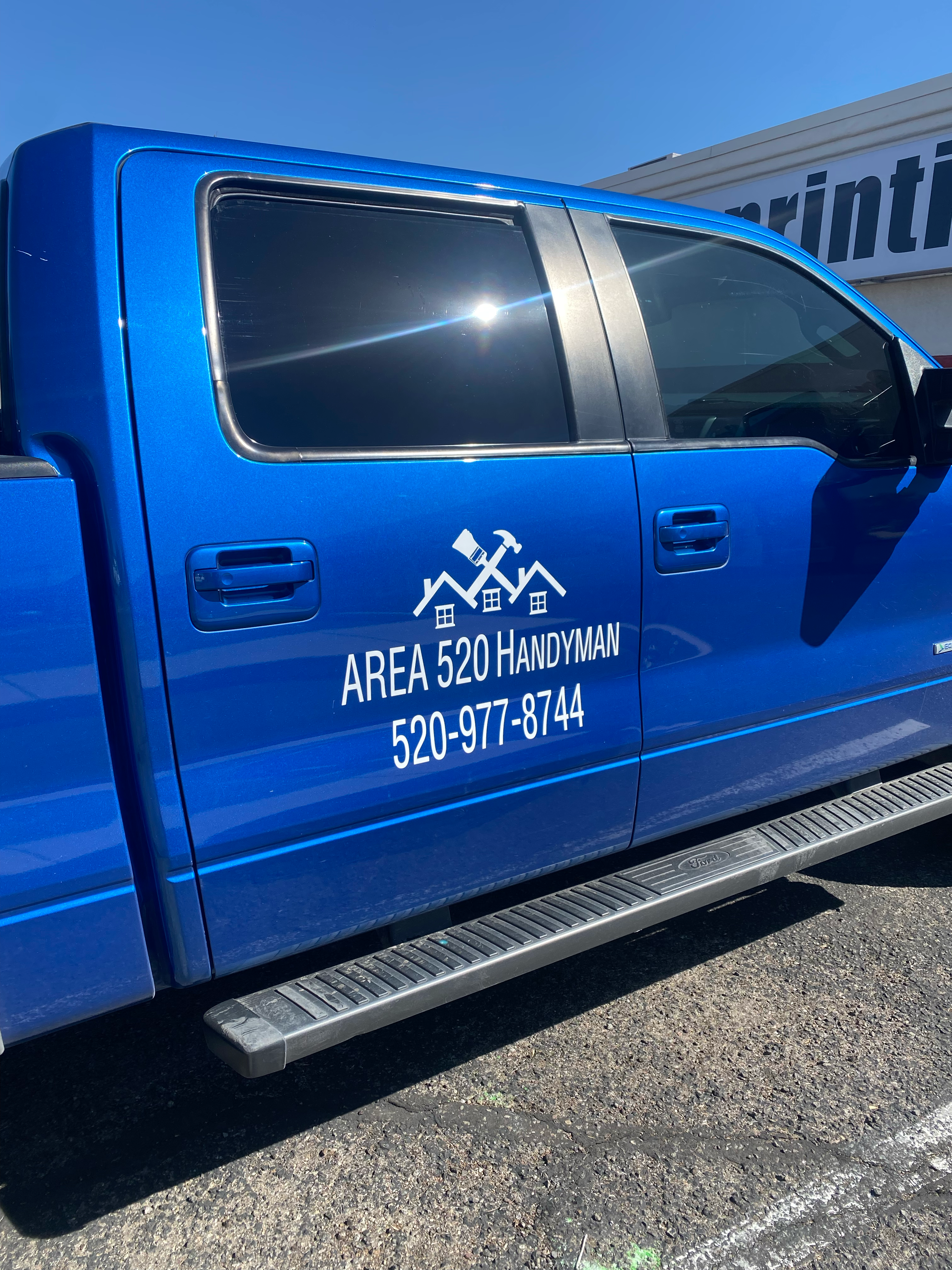 Area 520 Handyman logo